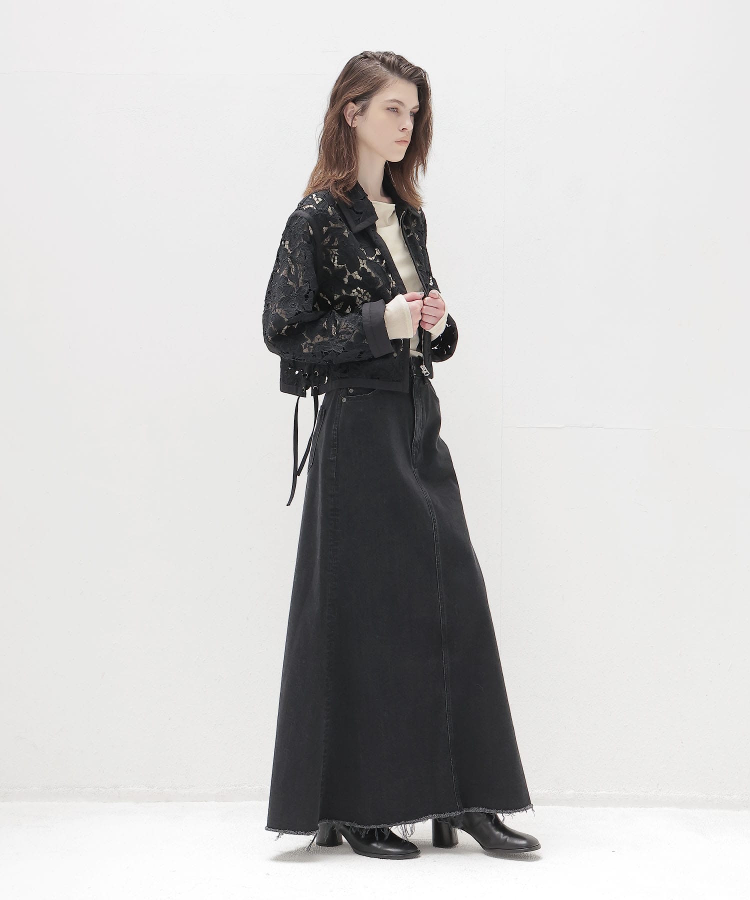 botanical lace zip blouson