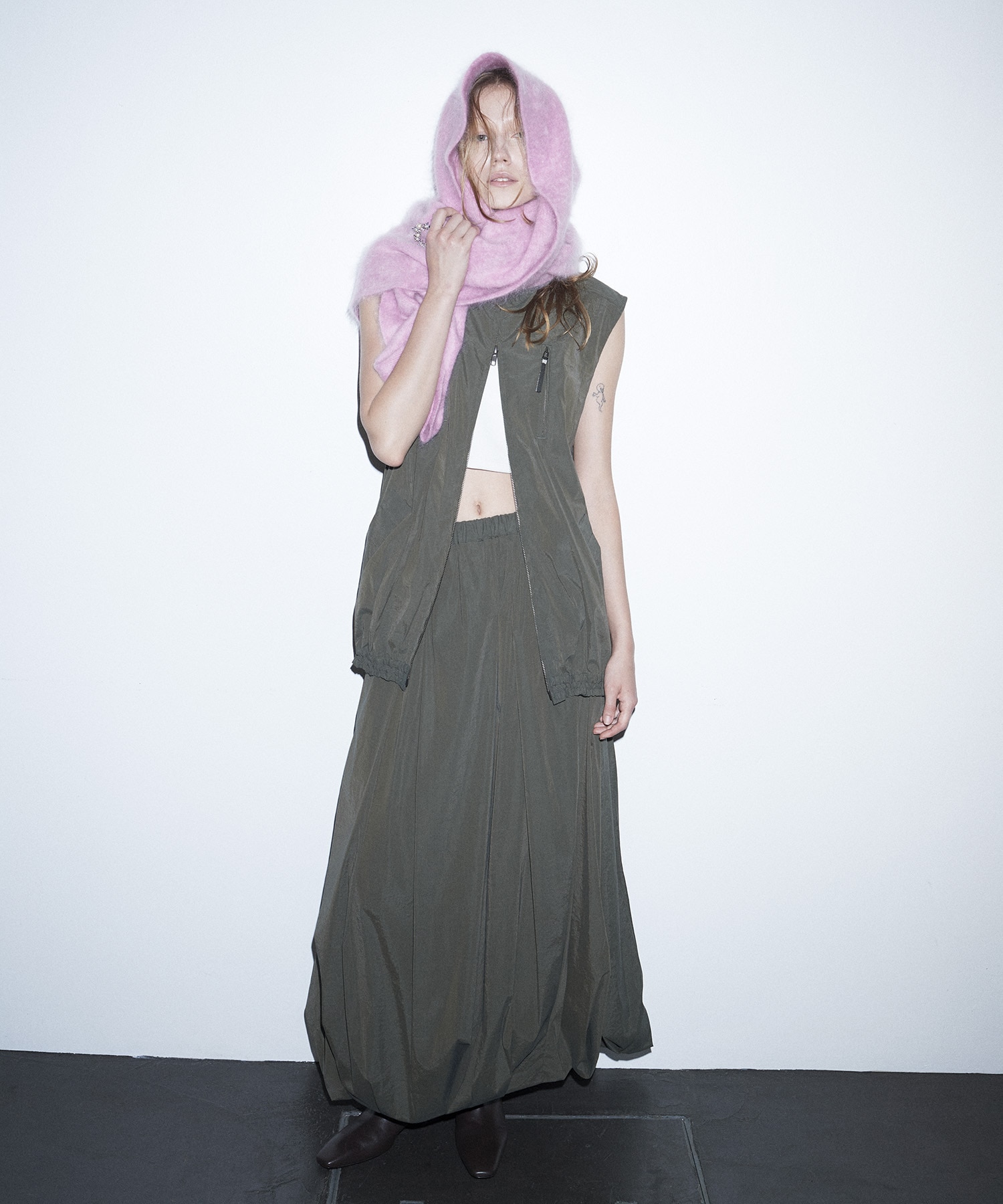 stand zip middle vest