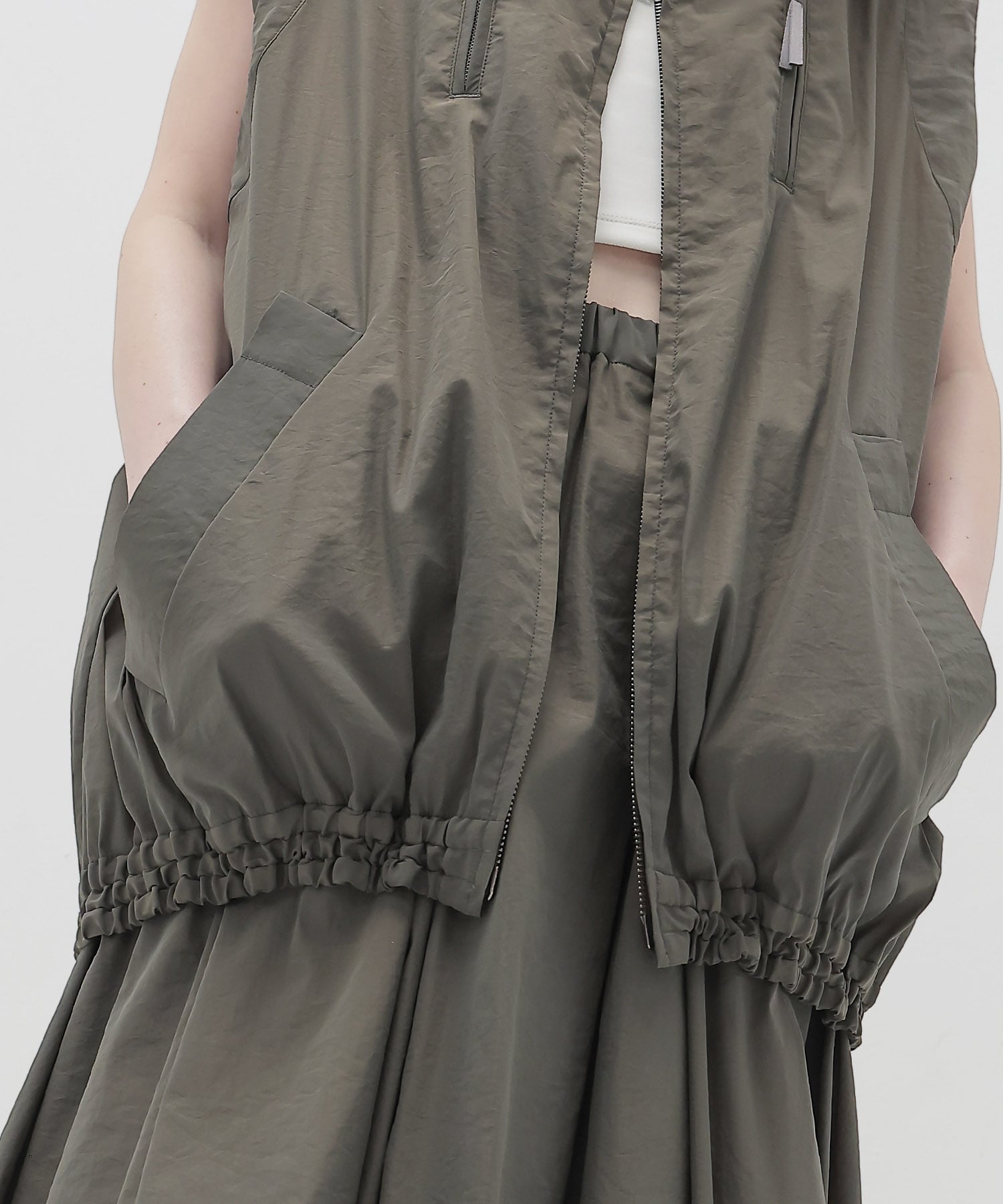 stand zip middle vest