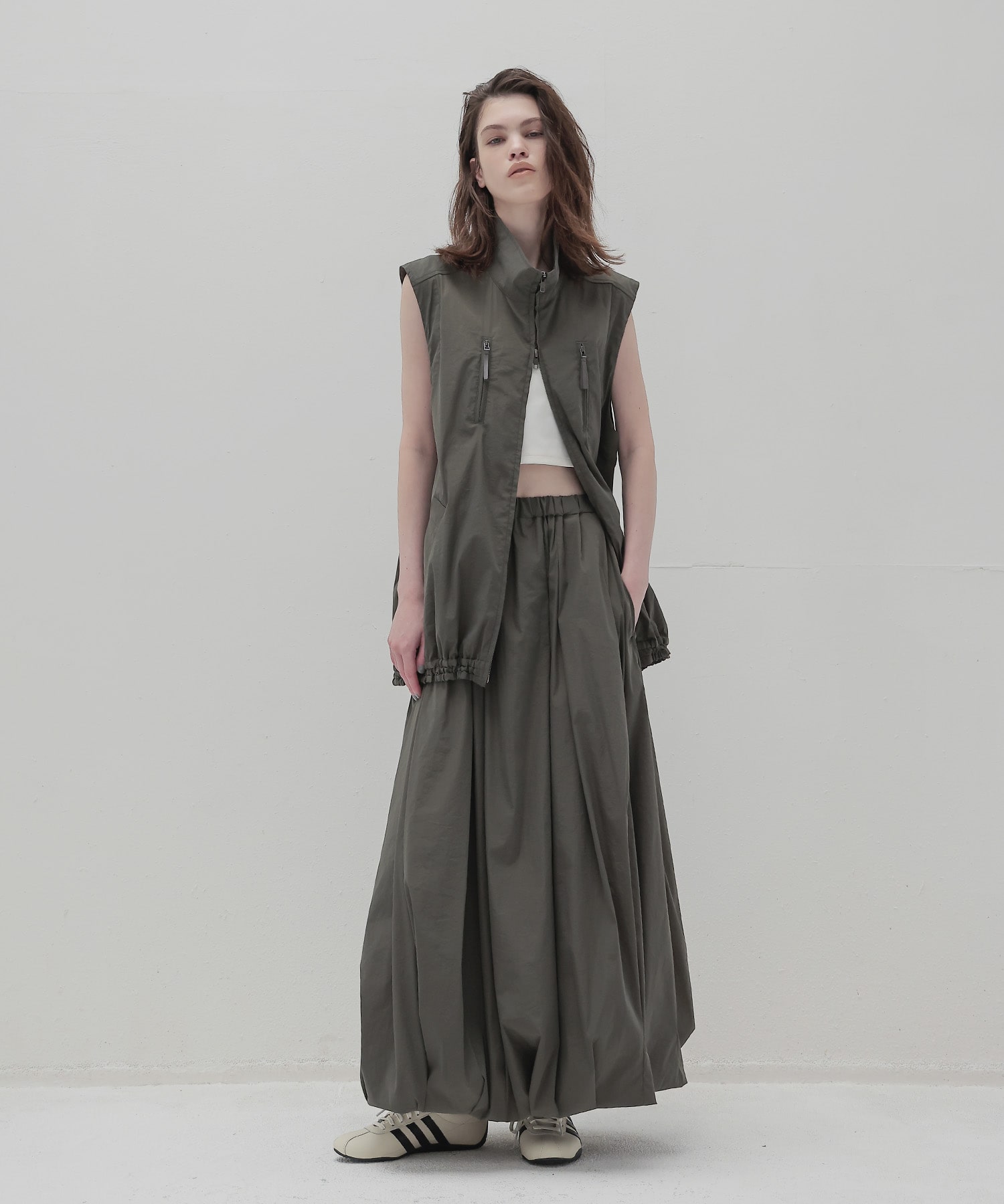 stand zip middle vest