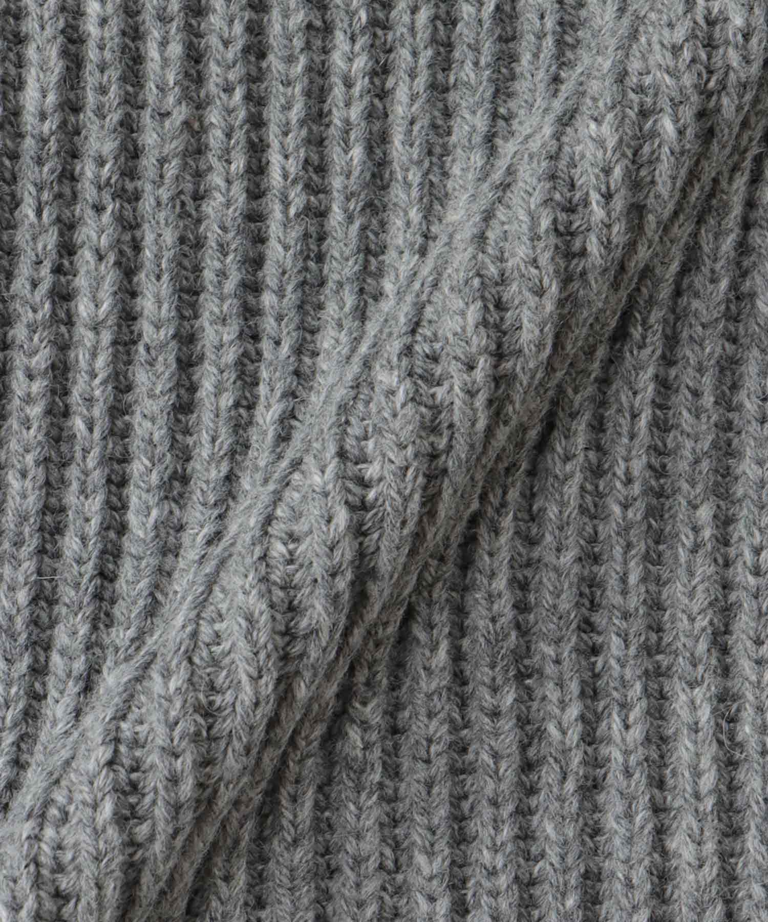 C/W cross slit zip pullover