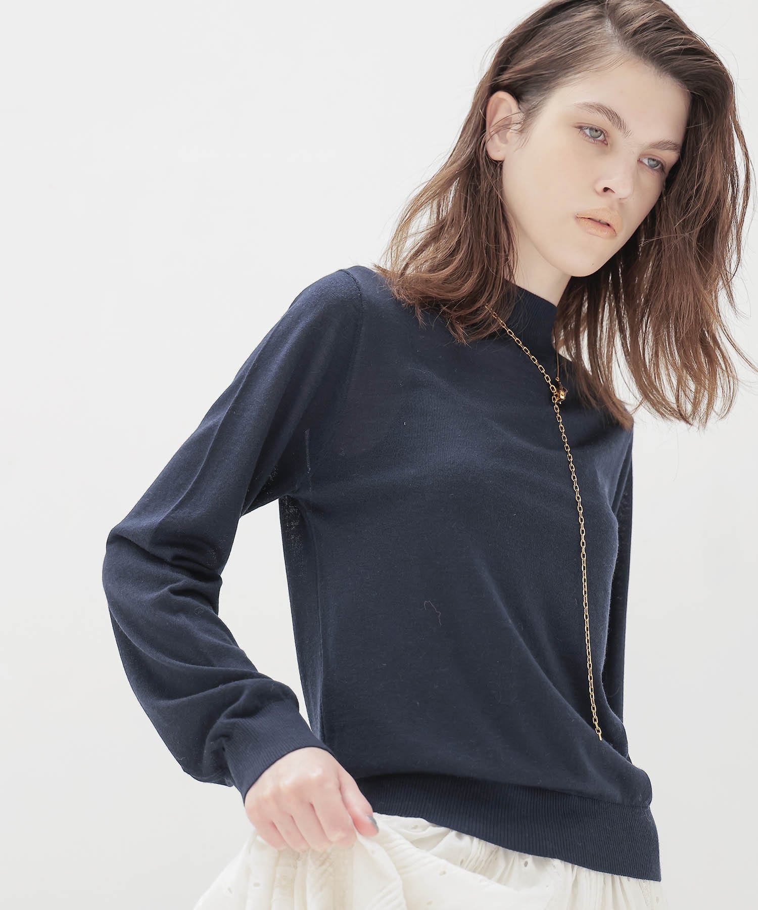 18G soft sheer mockneck pull