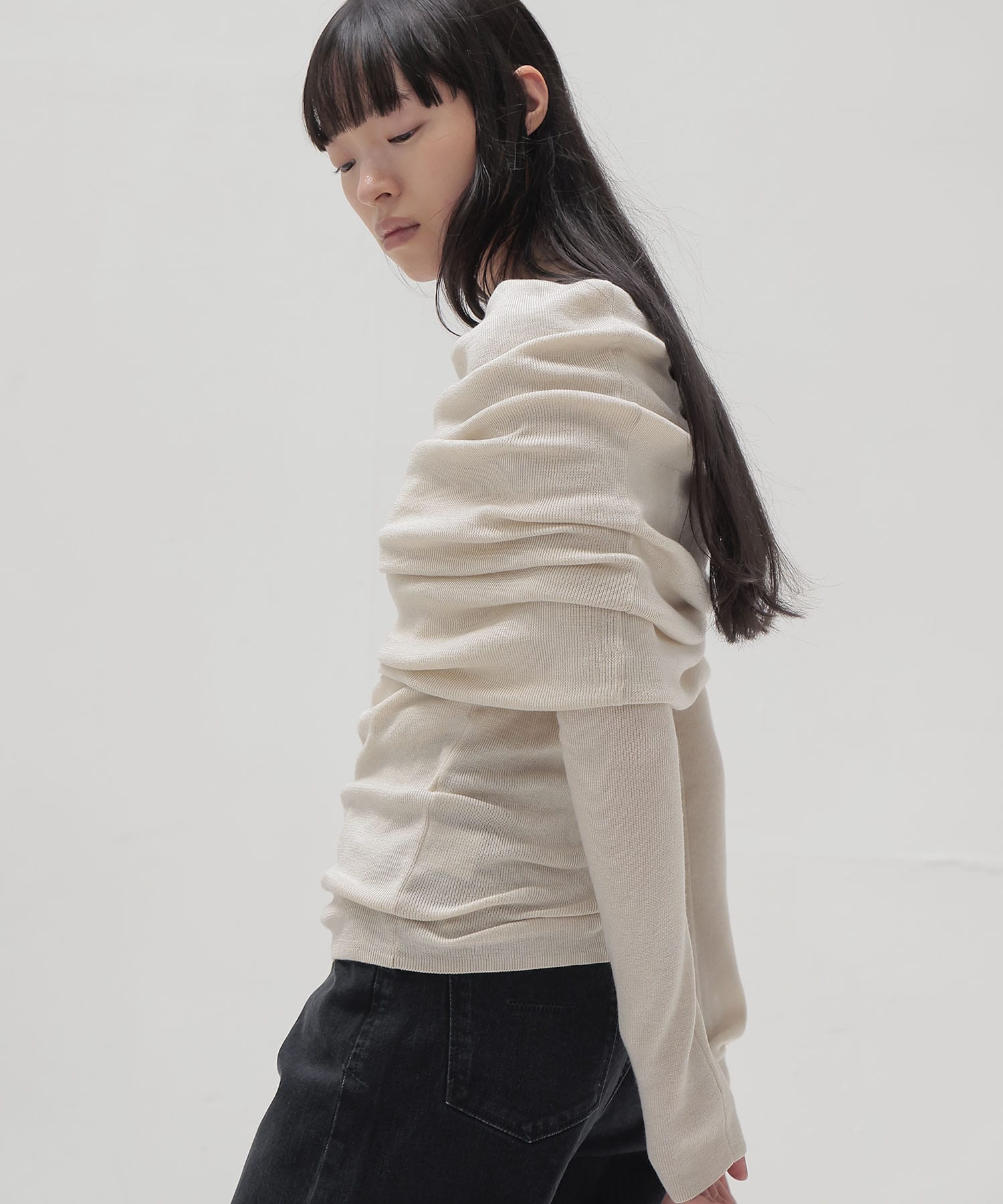 big offshoulder pull