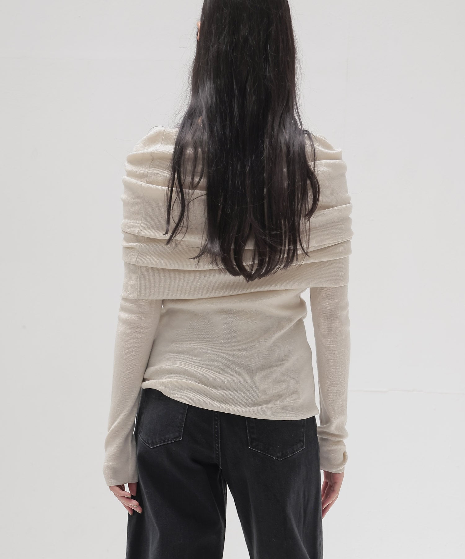 big offshoulder pull