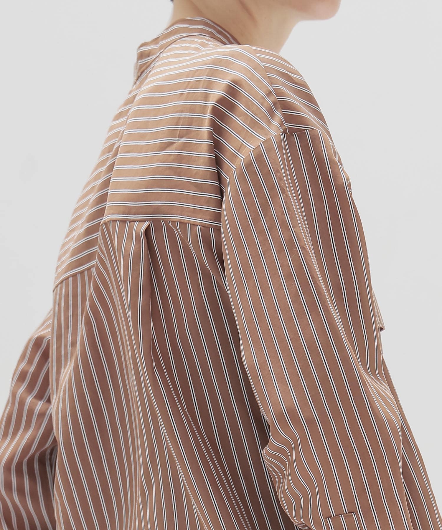 stripe collarless shirt
