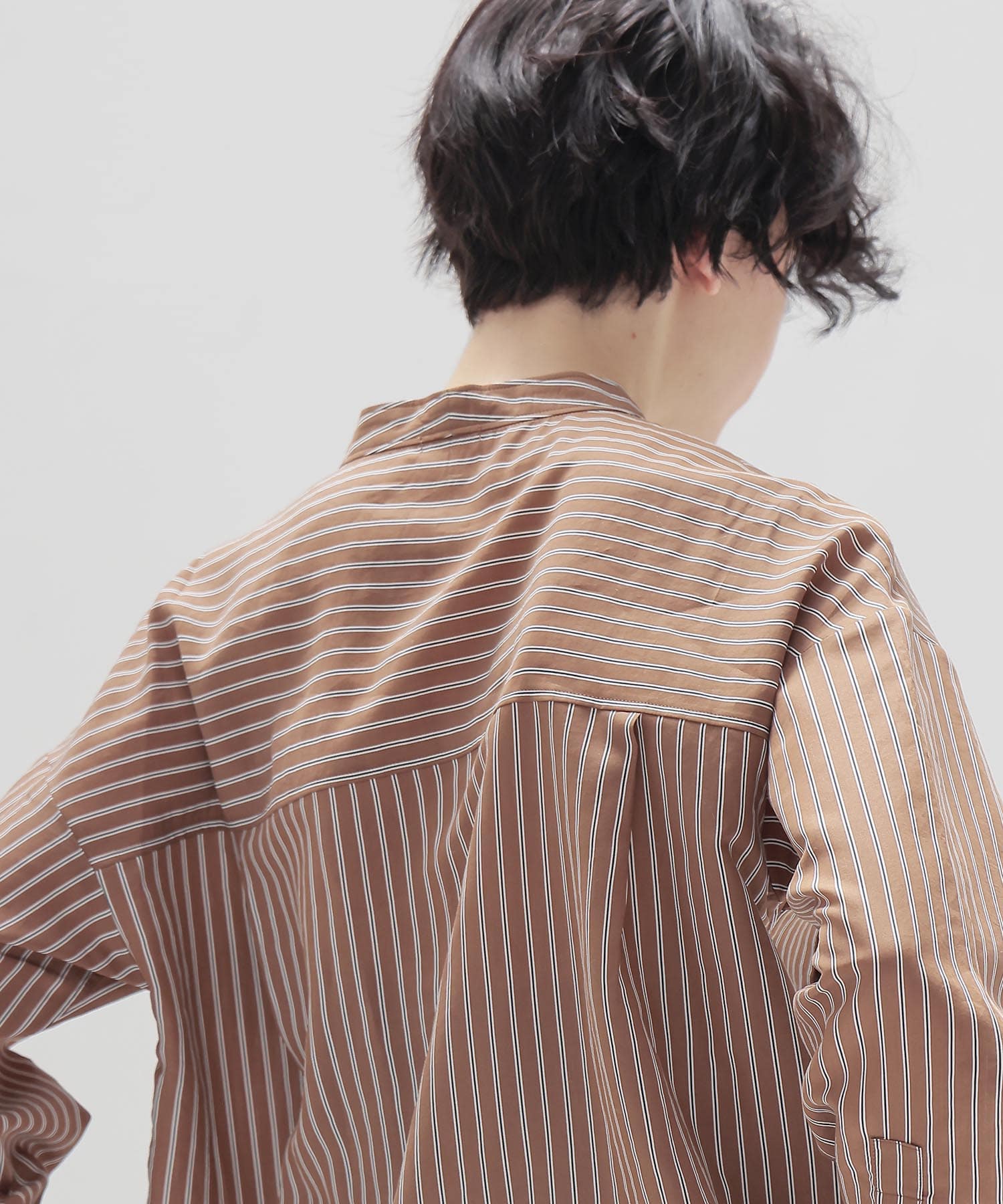 stripe collarless shirt