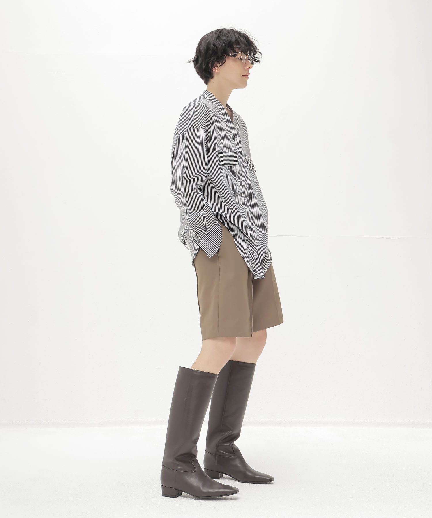 stripe collarless shirt