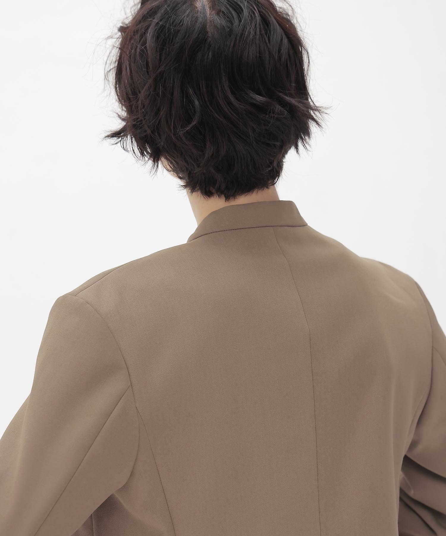 suiting collarless jacket