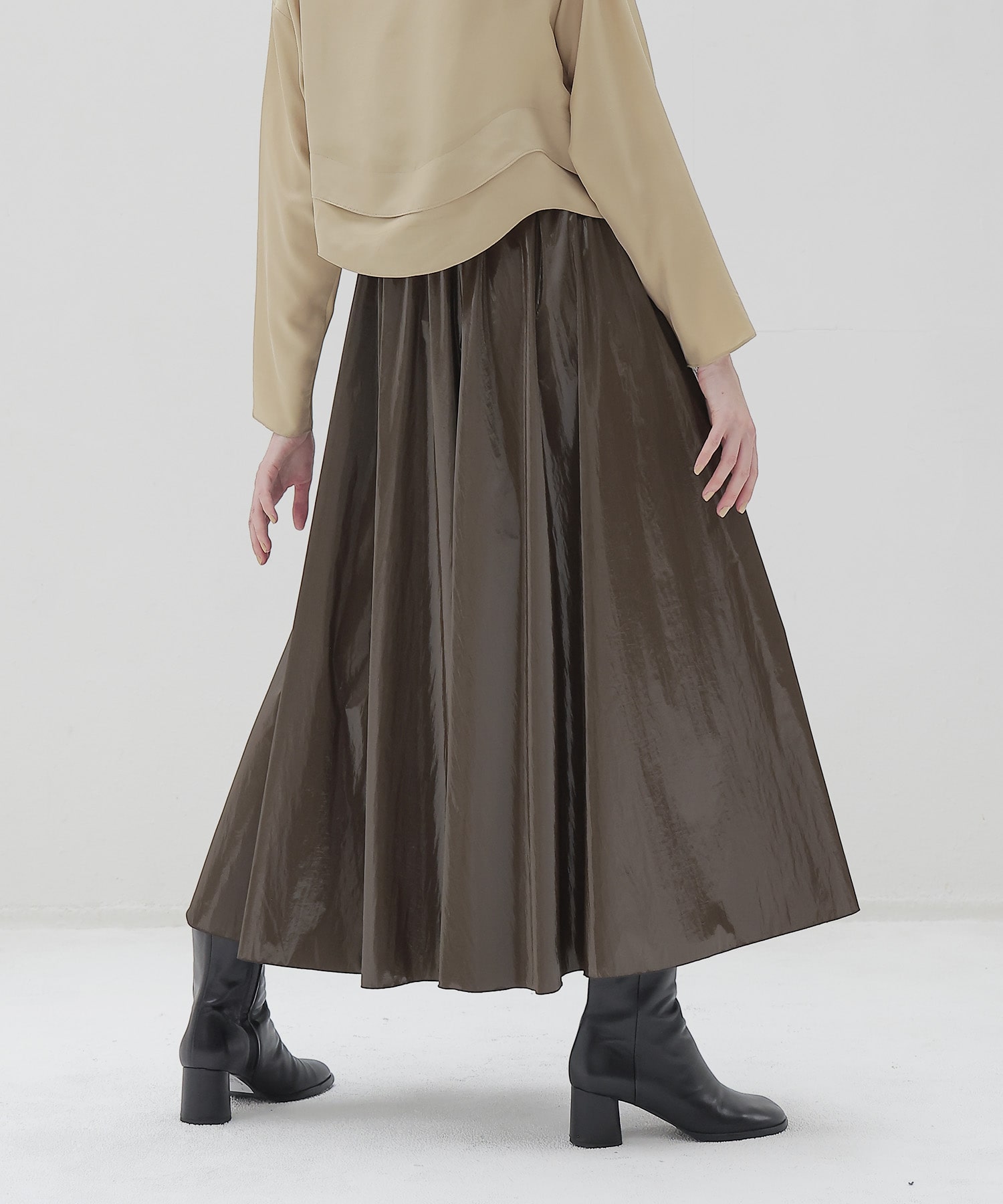 bright coating gather skirt