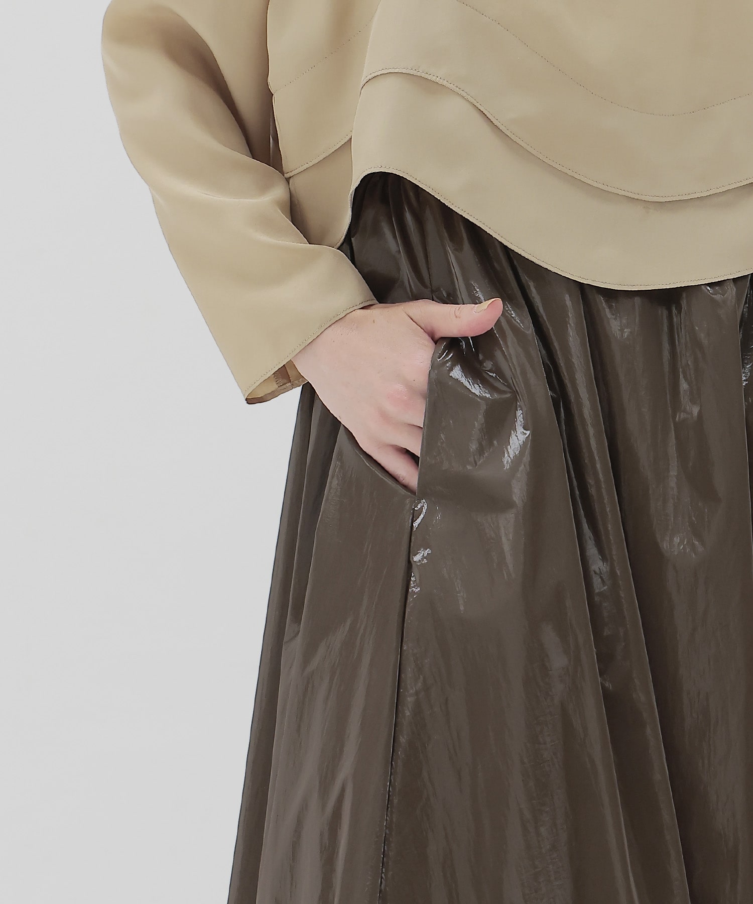 bright coating gather skirt