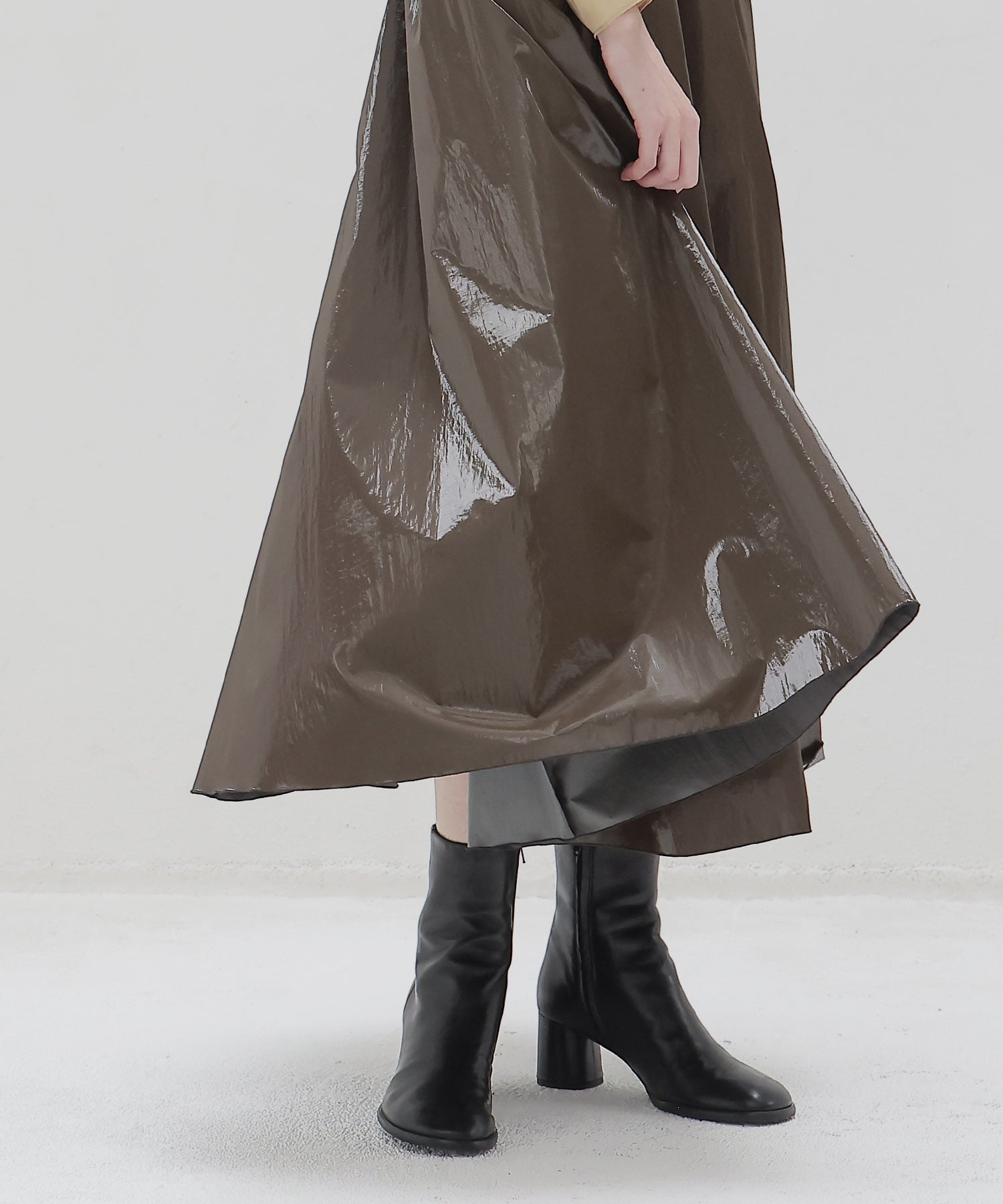 bright coating gather skirt