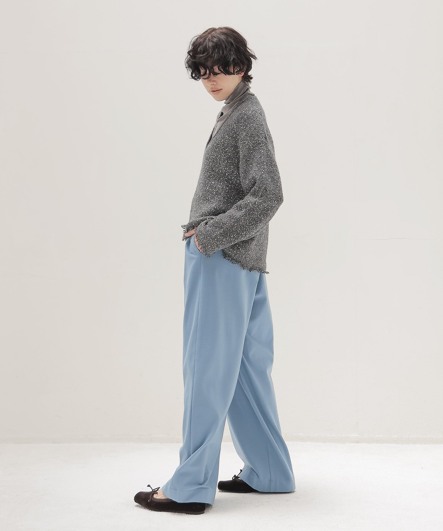 both sides brushed 2tuck pants