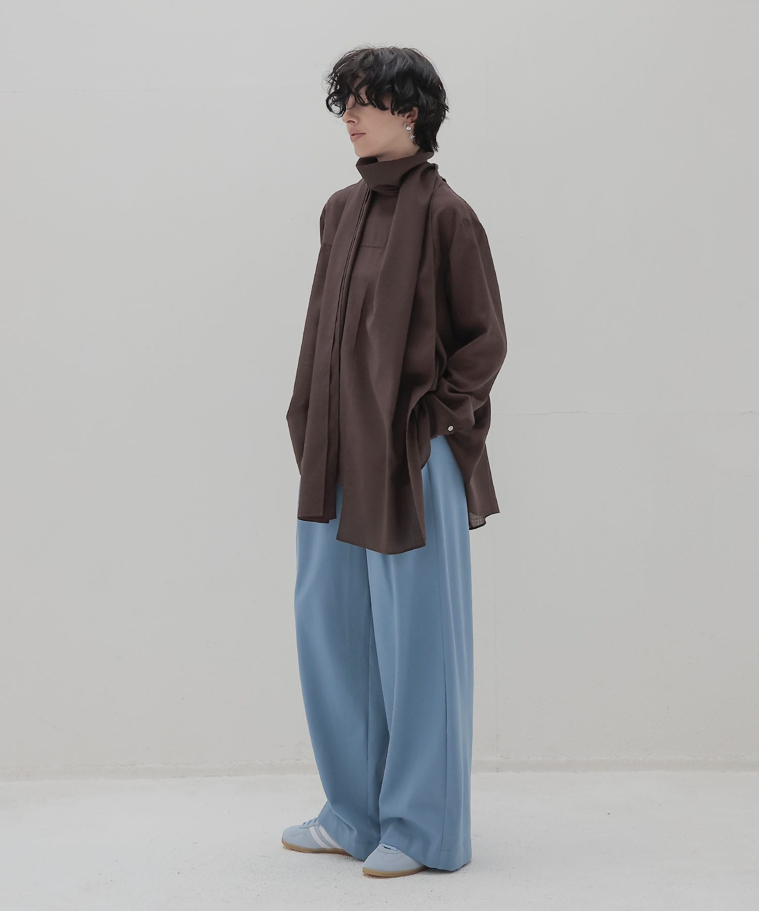 both sides brushed 2tuck pants