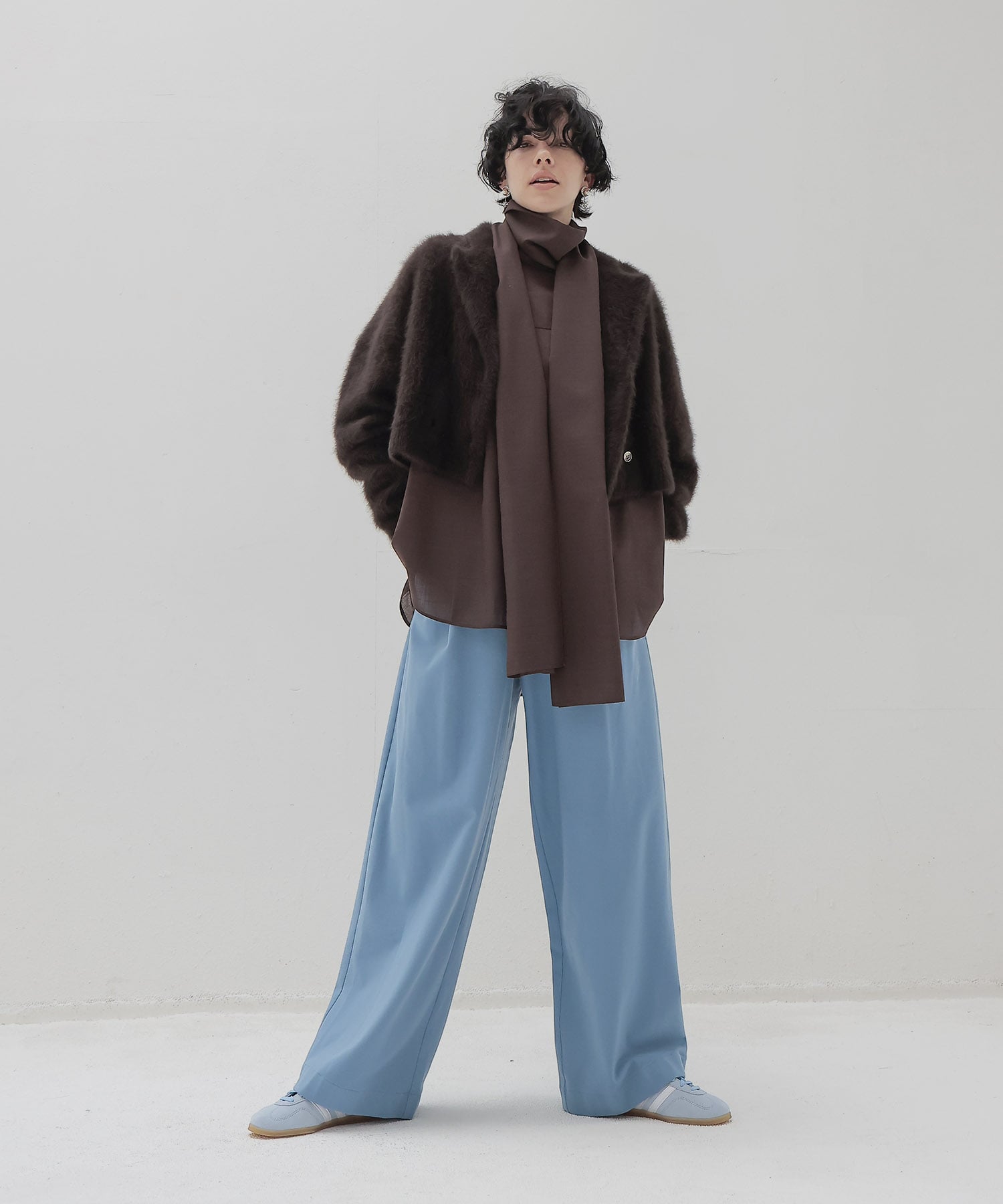 both sides brushed 2tuck pants