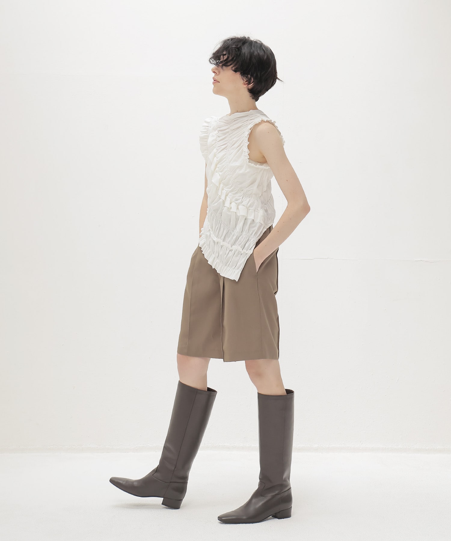 suiting short pants