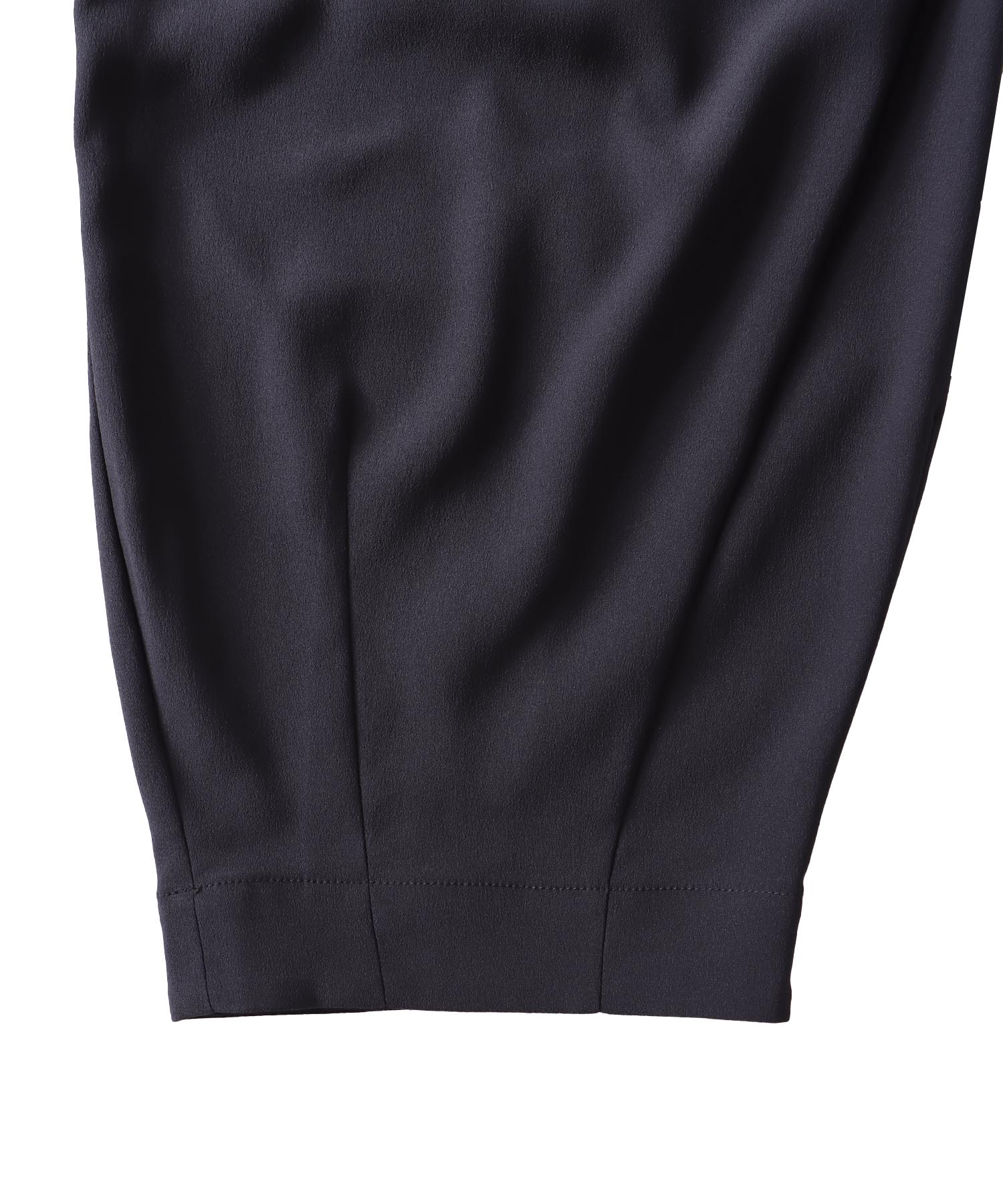 drape carrot pants