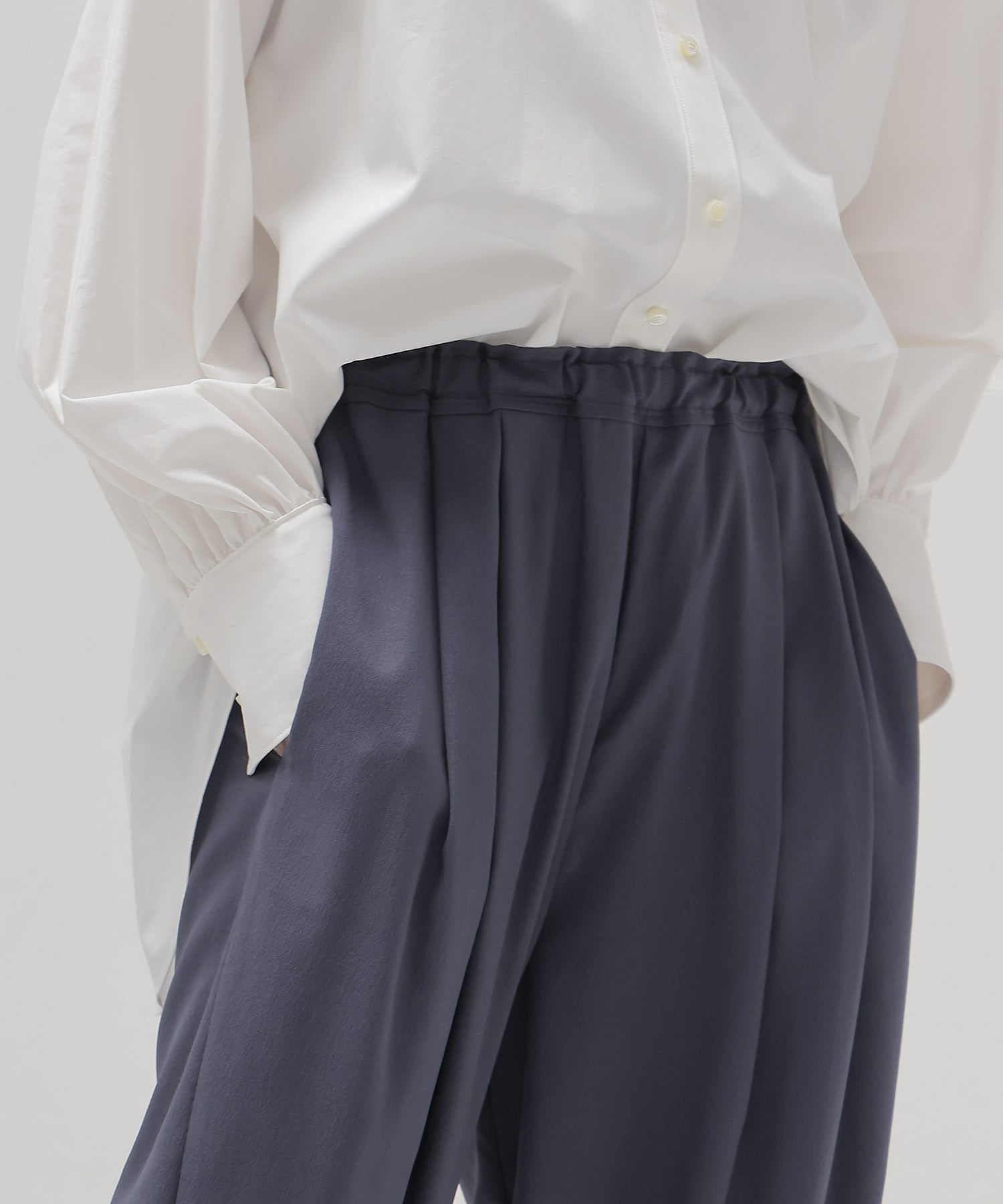 drape carrot pants
