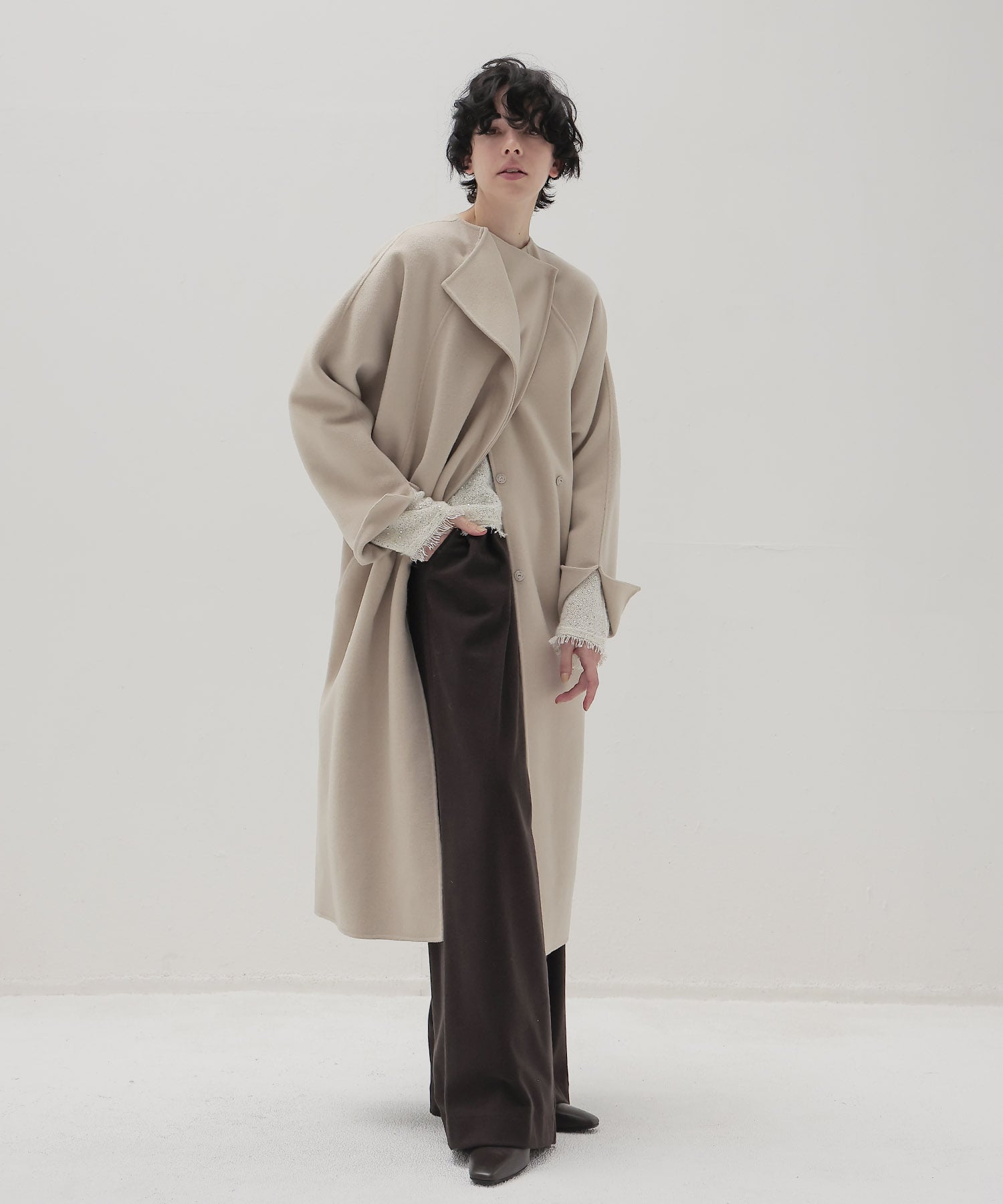 beaver W collar rever long coat