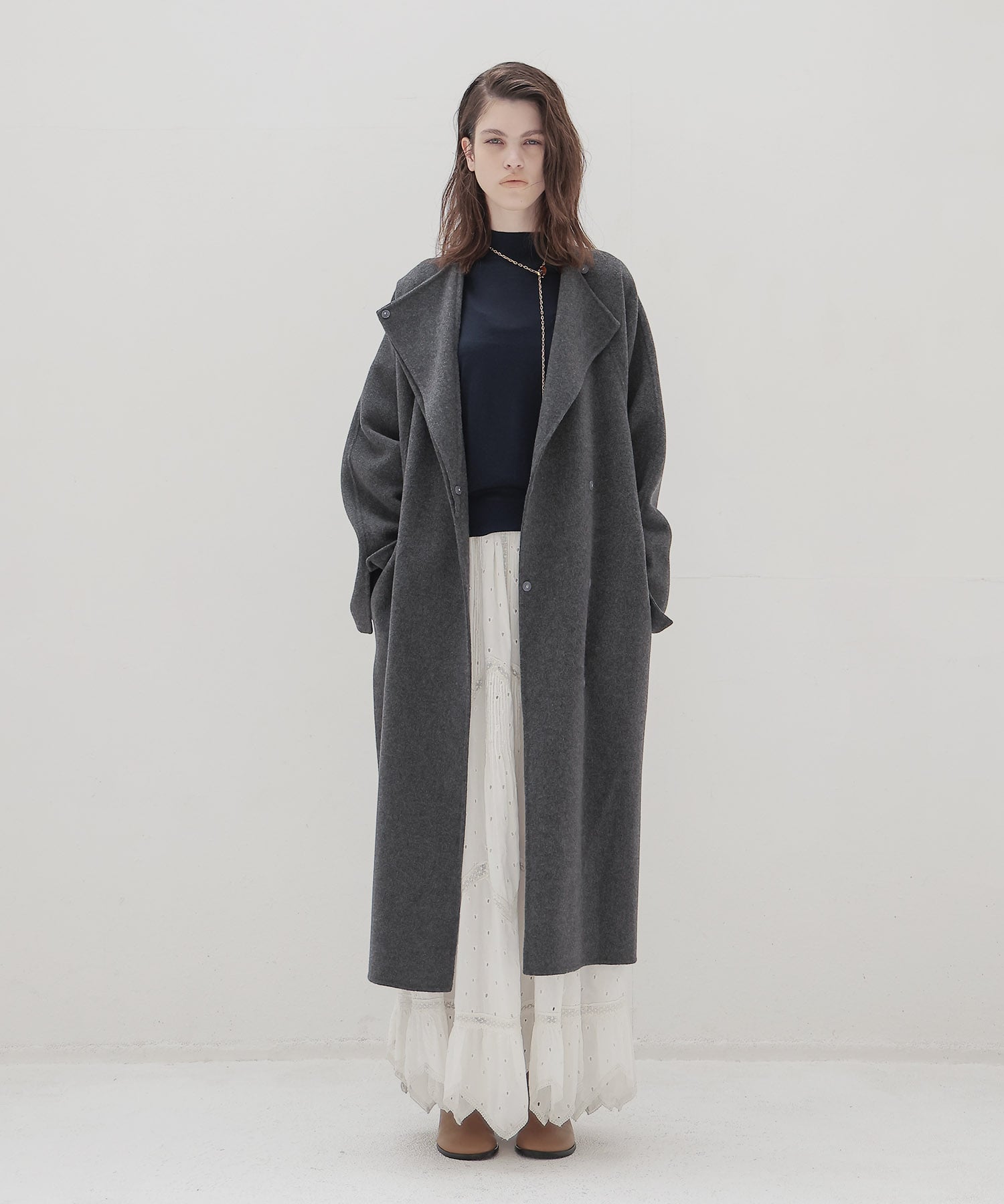 beaver W collar rever long coat