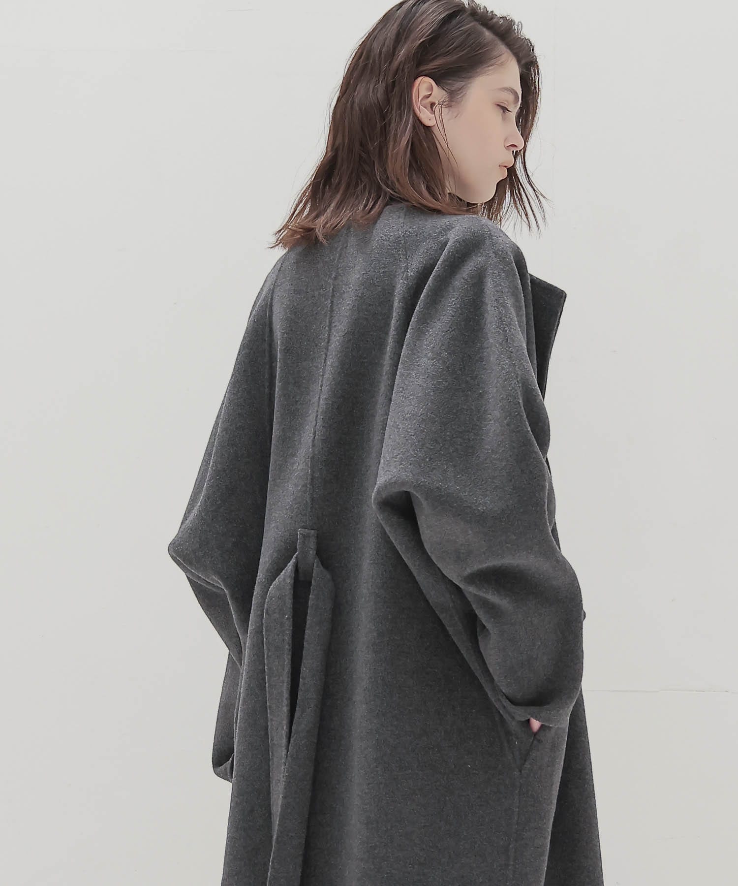 beaver W collar rever long coat