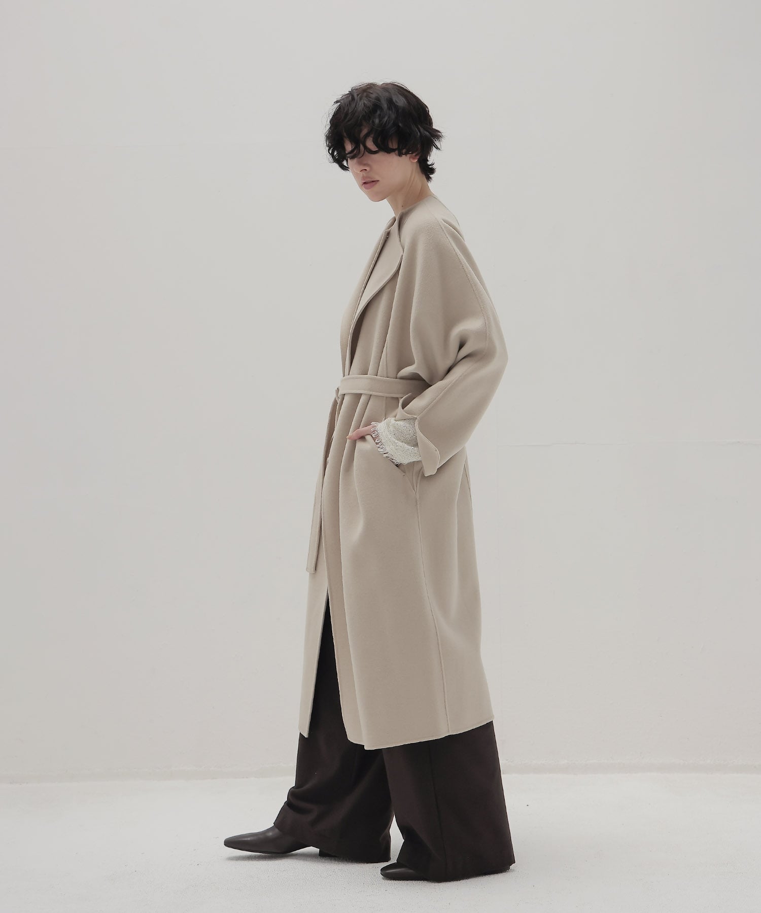 beaver W collar rever long coat