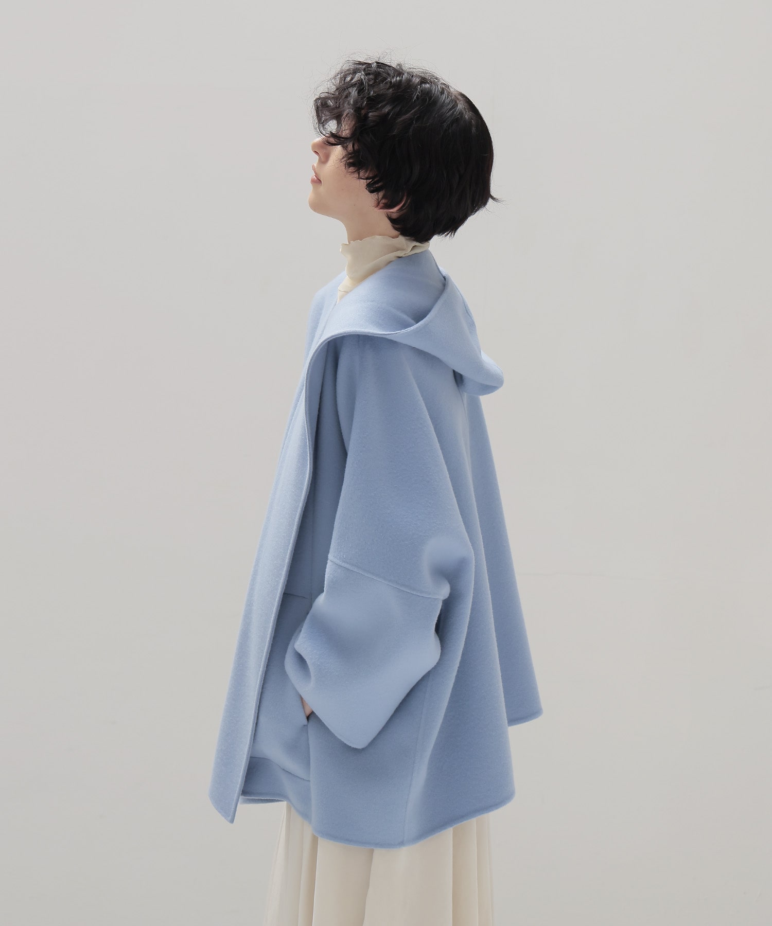 hood middle rever gown