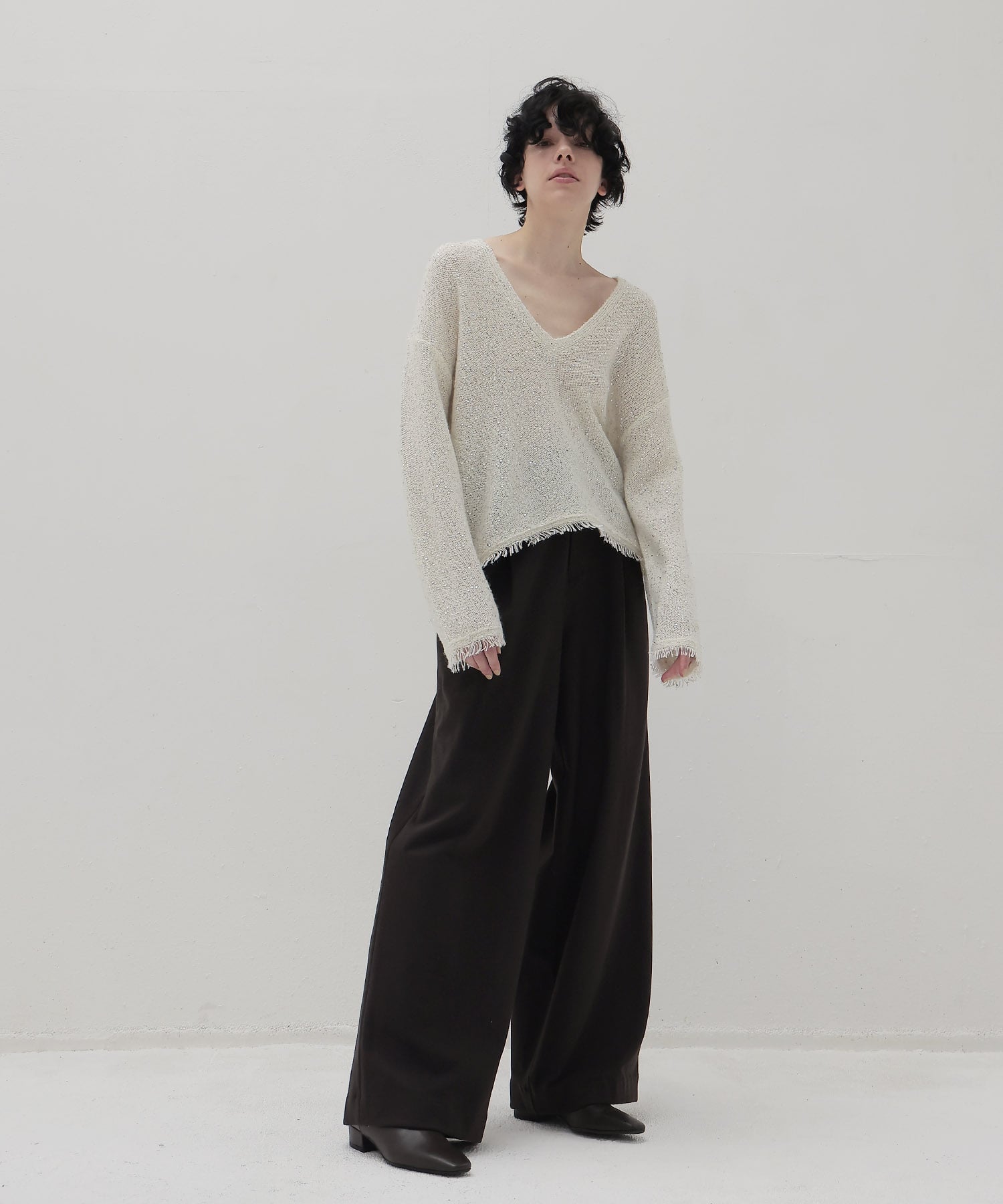 sequins lame deep Vneck pullover