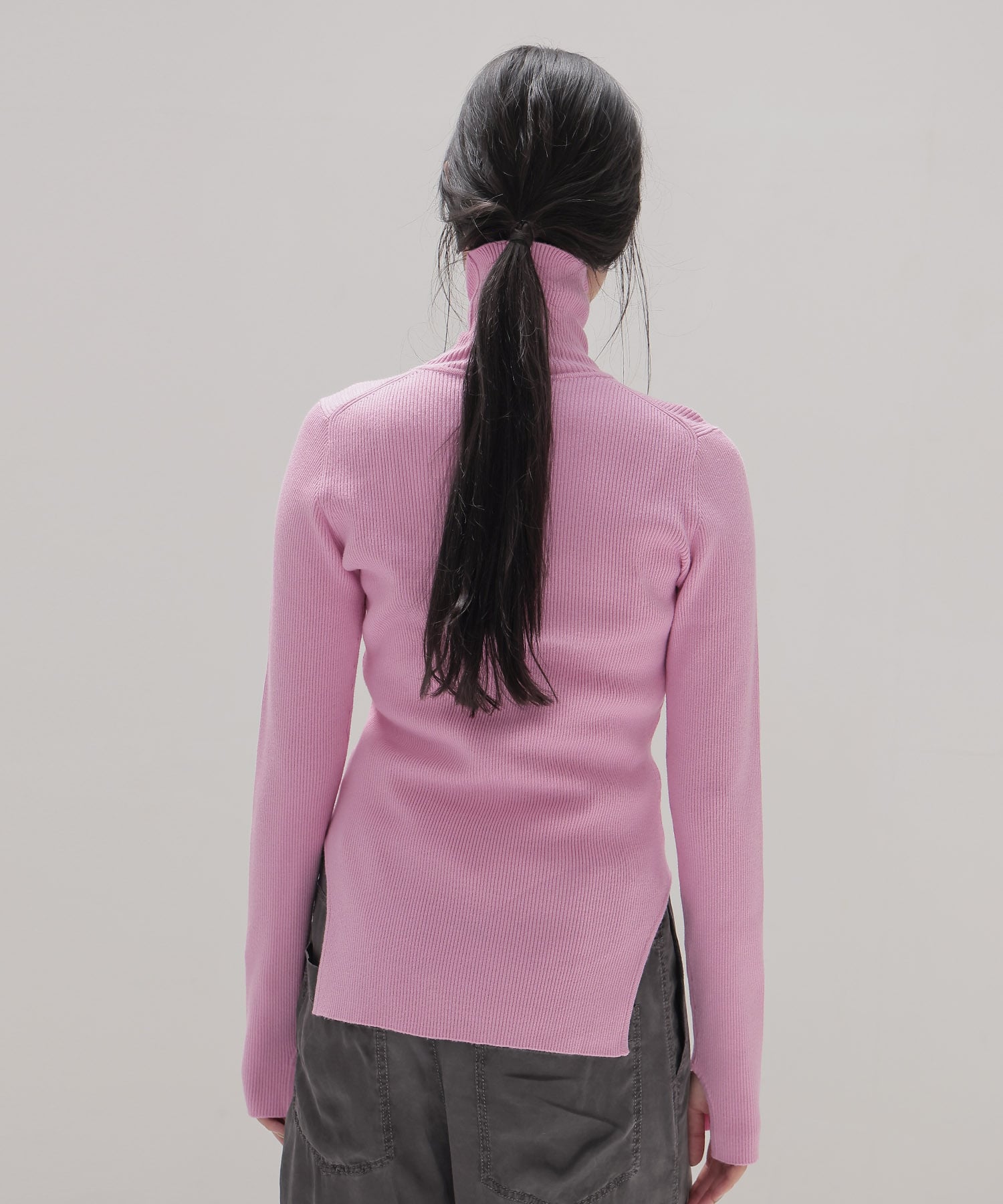 cutout rib turtleneck pull