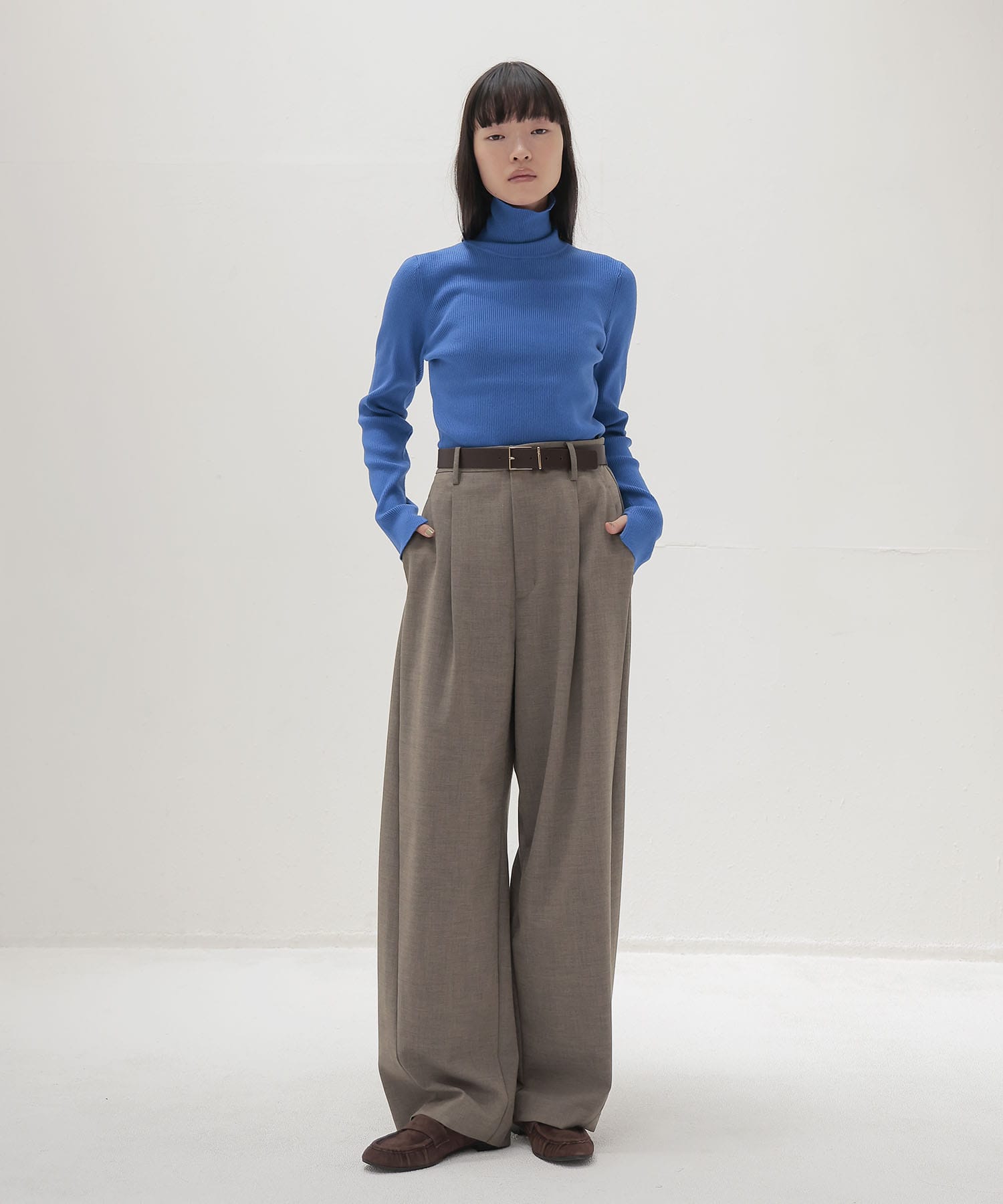 cutout rib turtleneck pull