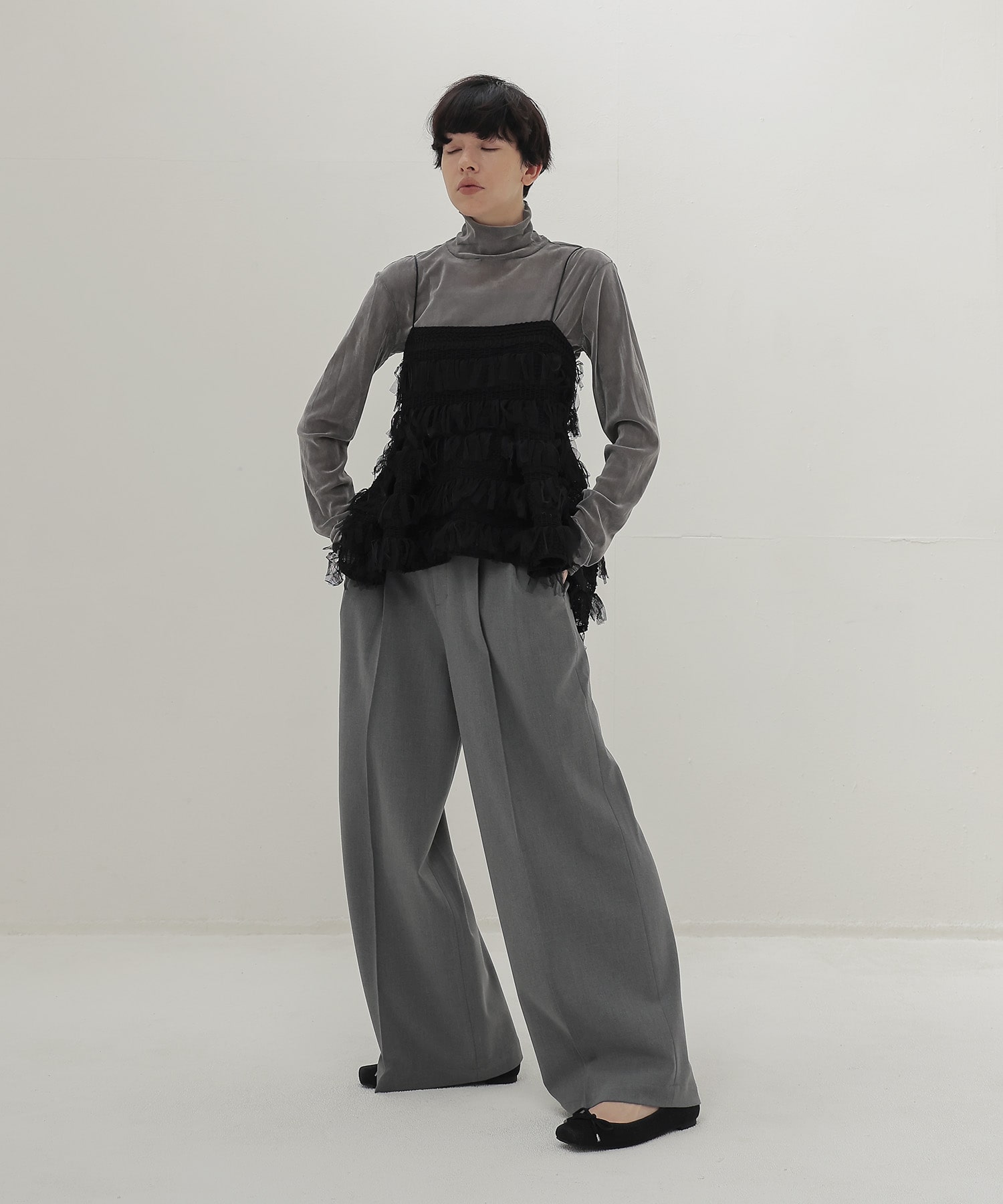 back brush 2tuck trousers