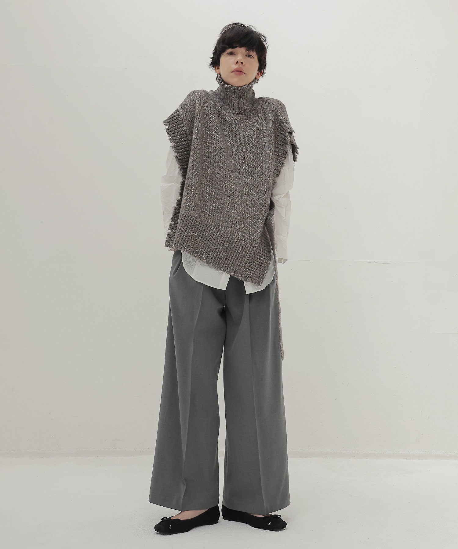 back brush 2tuck trousers