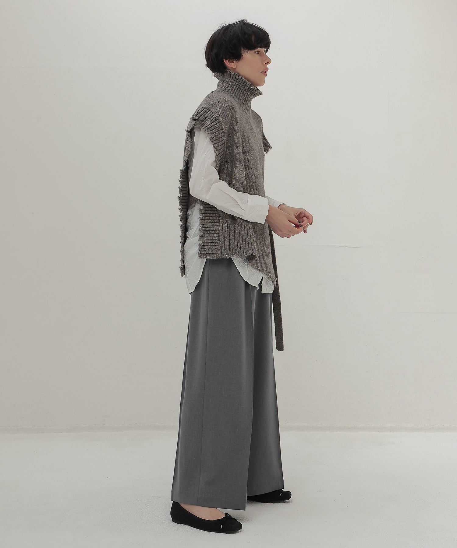 back brush 2tuck trousers