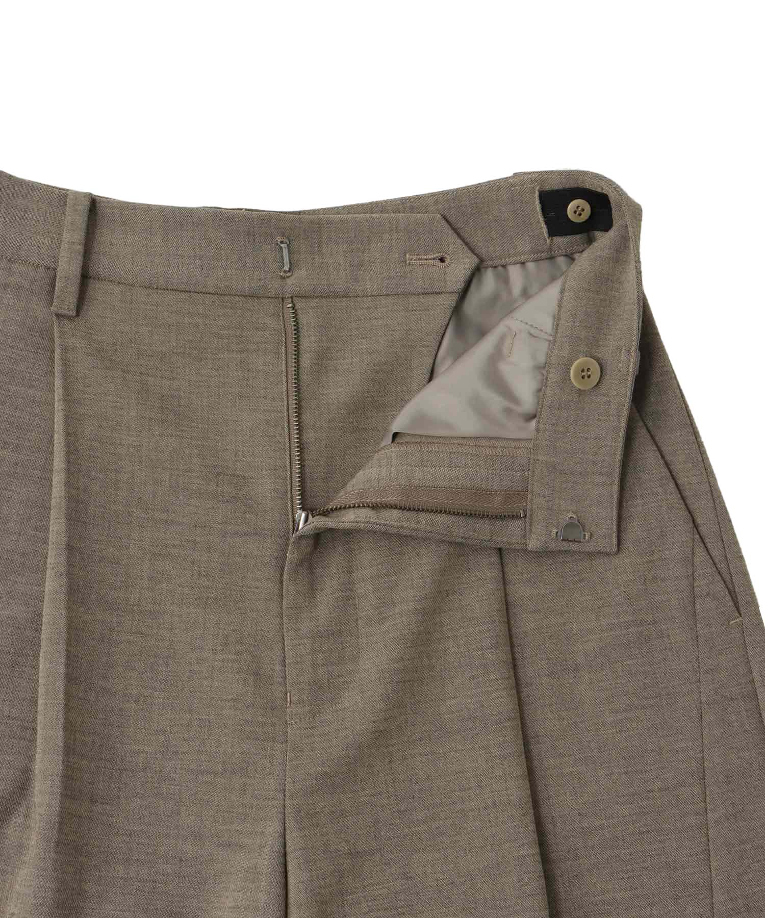 twill woven barrel one tuck pants