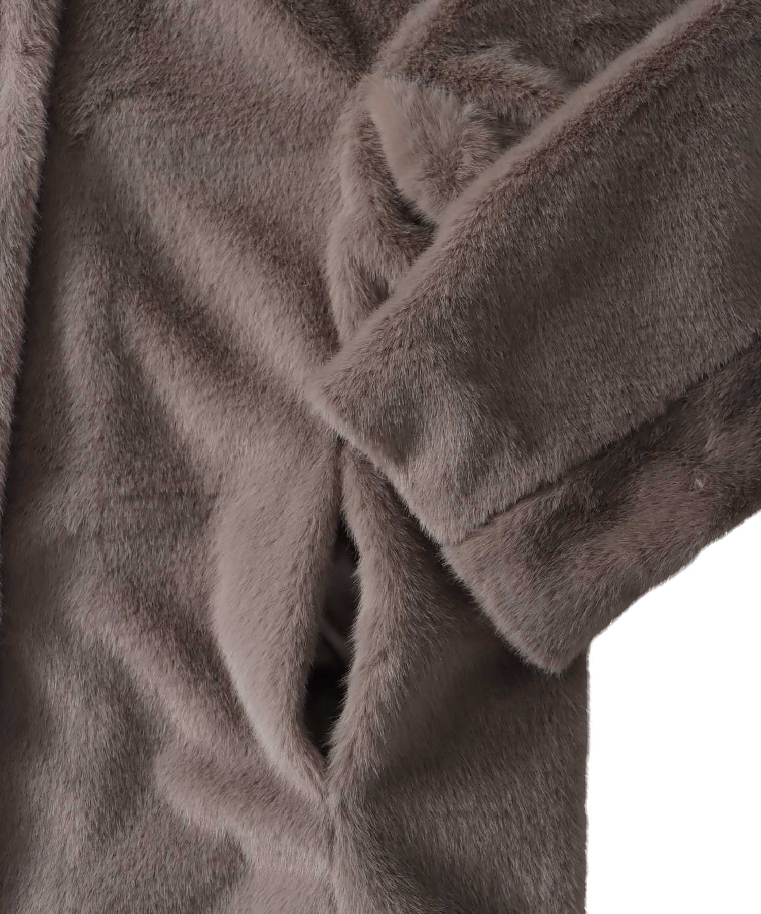 middle fur coat