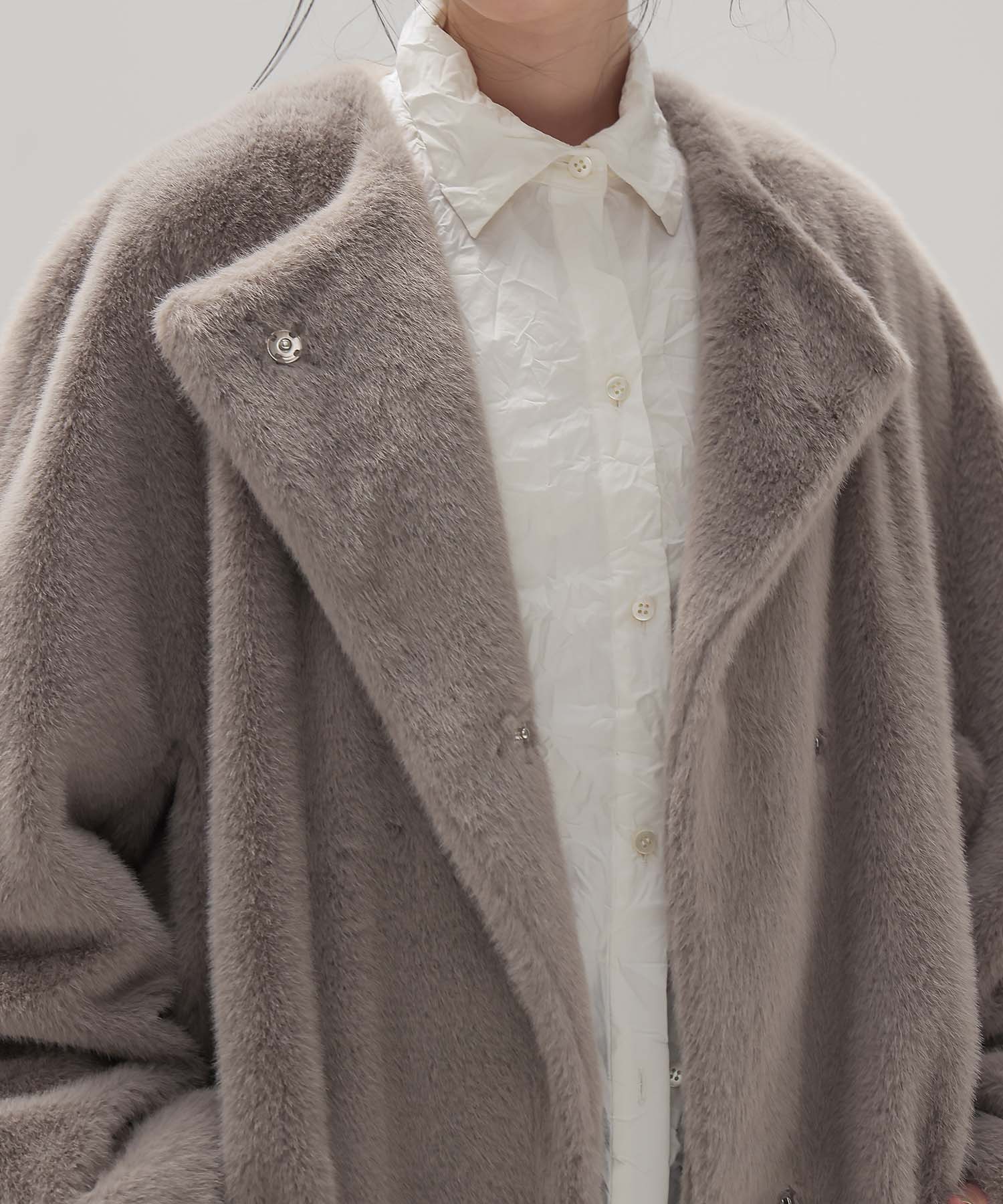 middle fur coat