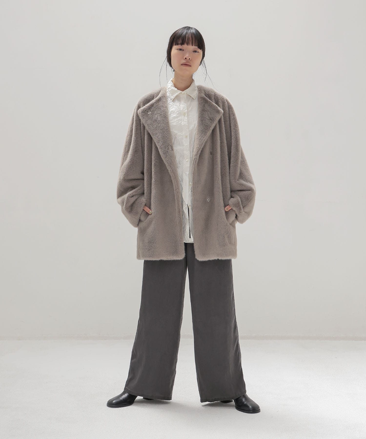 middle fur coat
