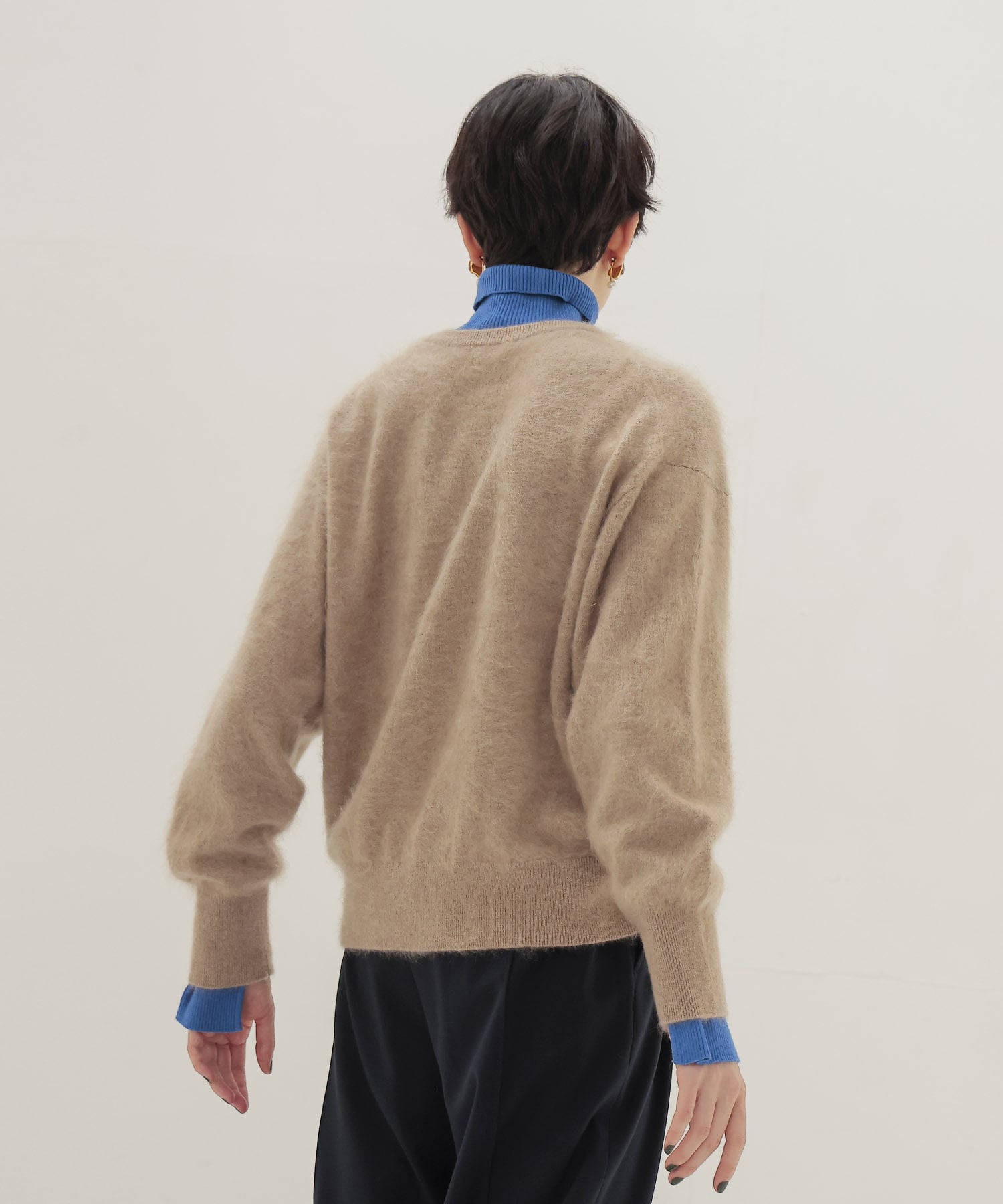 royal cashmere fluffy crew neck