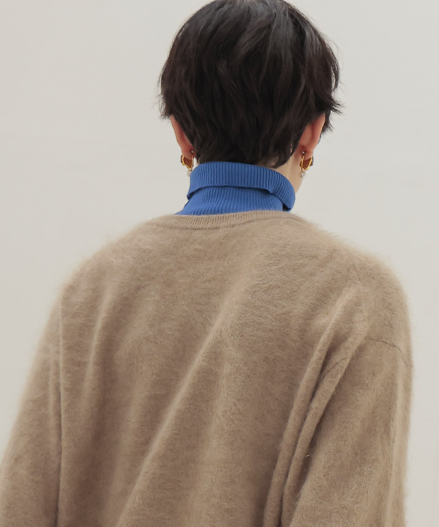 royal cashmere fluffy crew neck