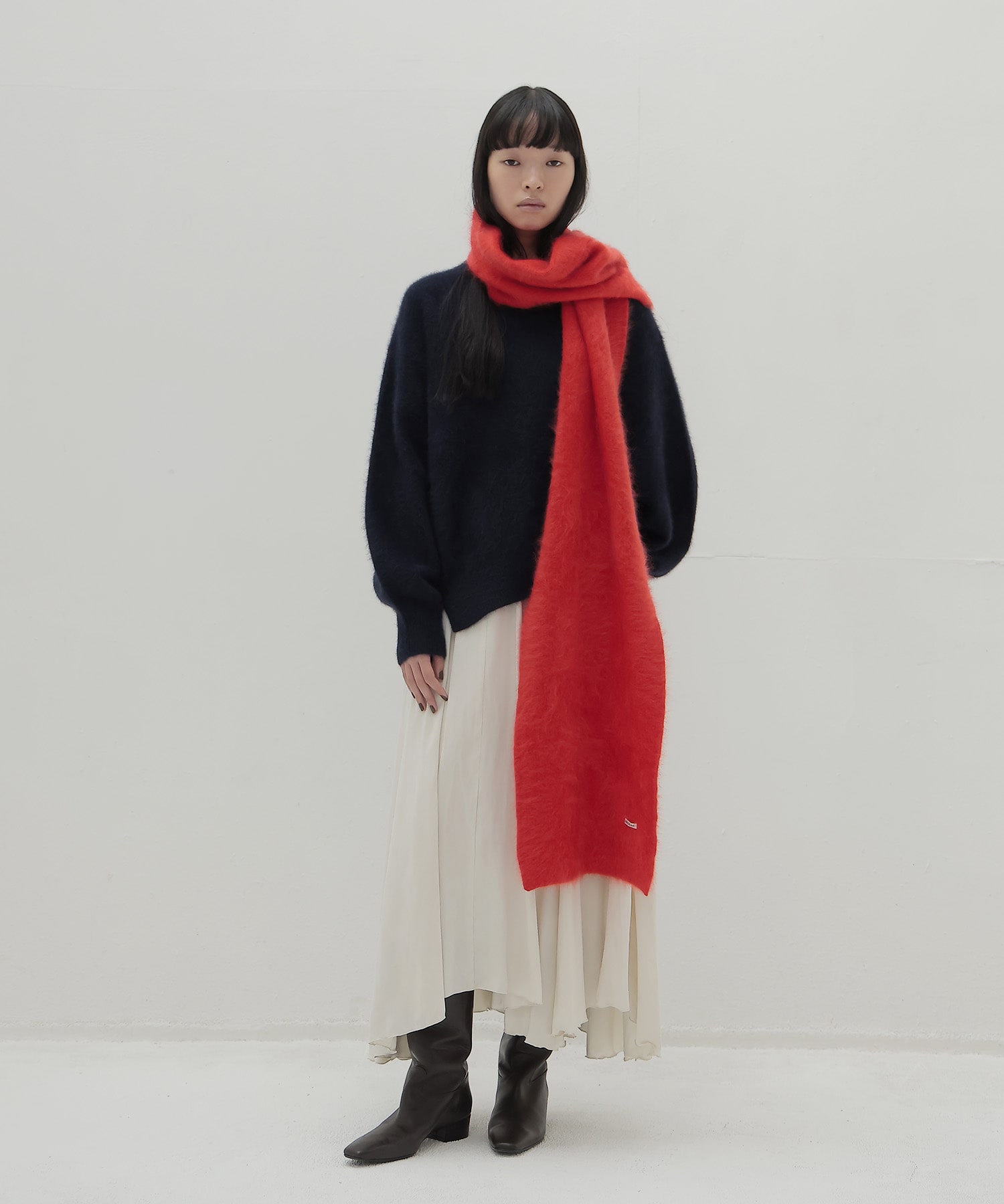 yak fox crewneck pullover