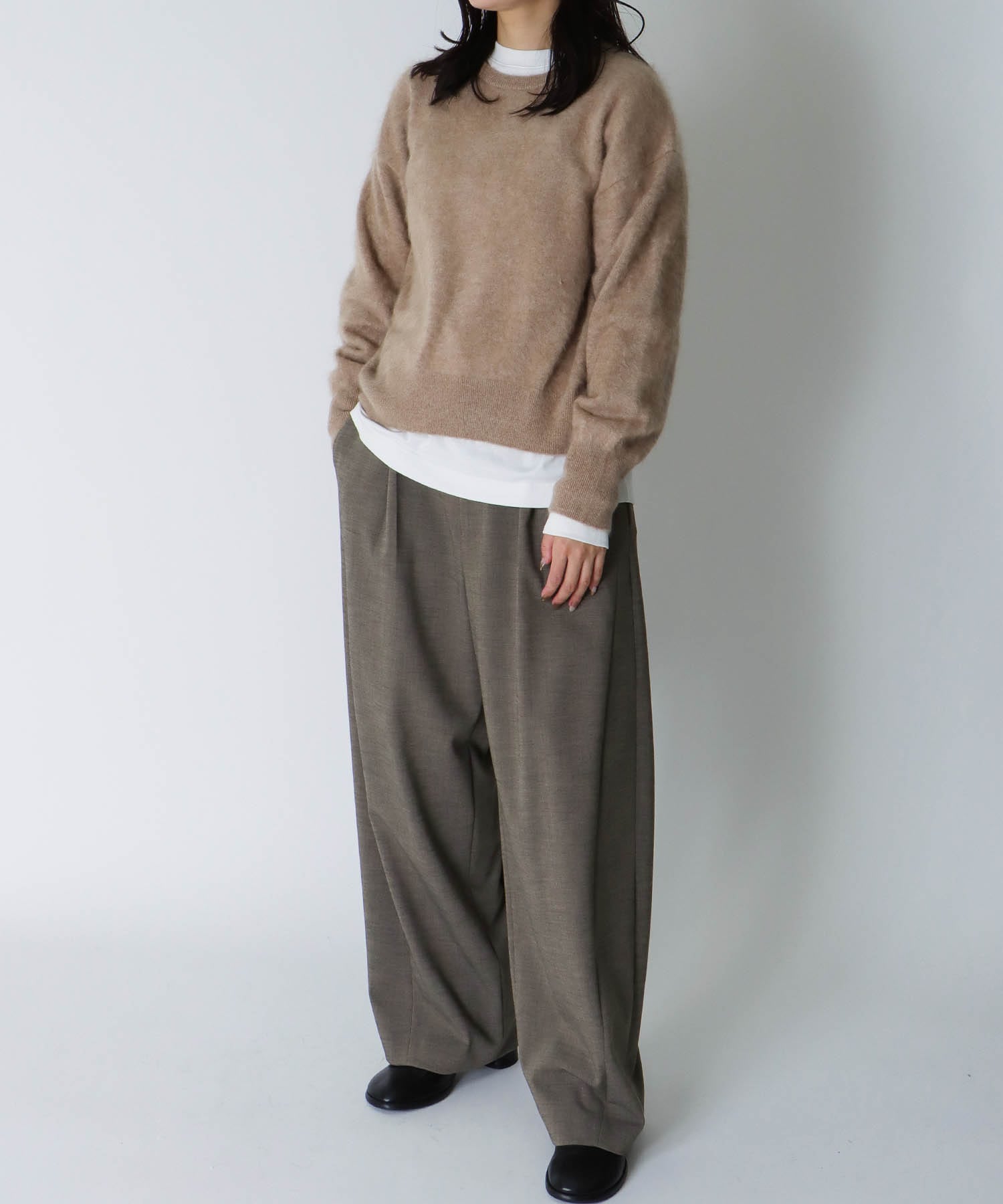 yak fox crewneck pullover