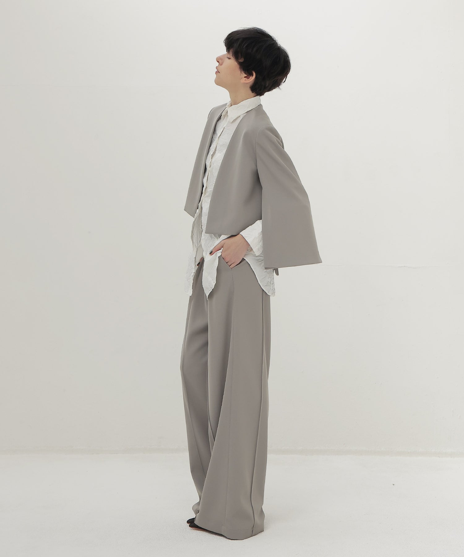 slit sleeve cape jacket