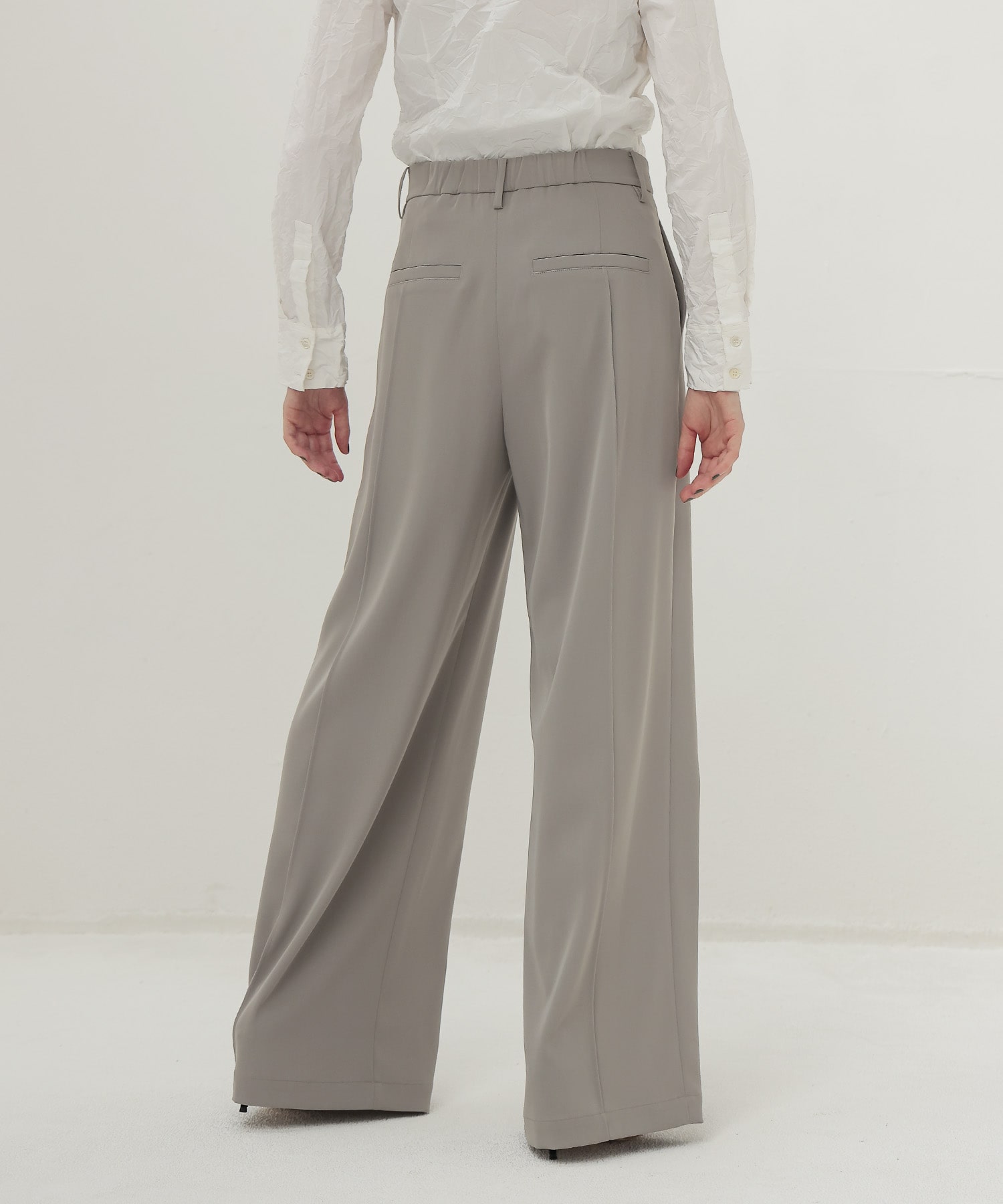 2tuck trousers