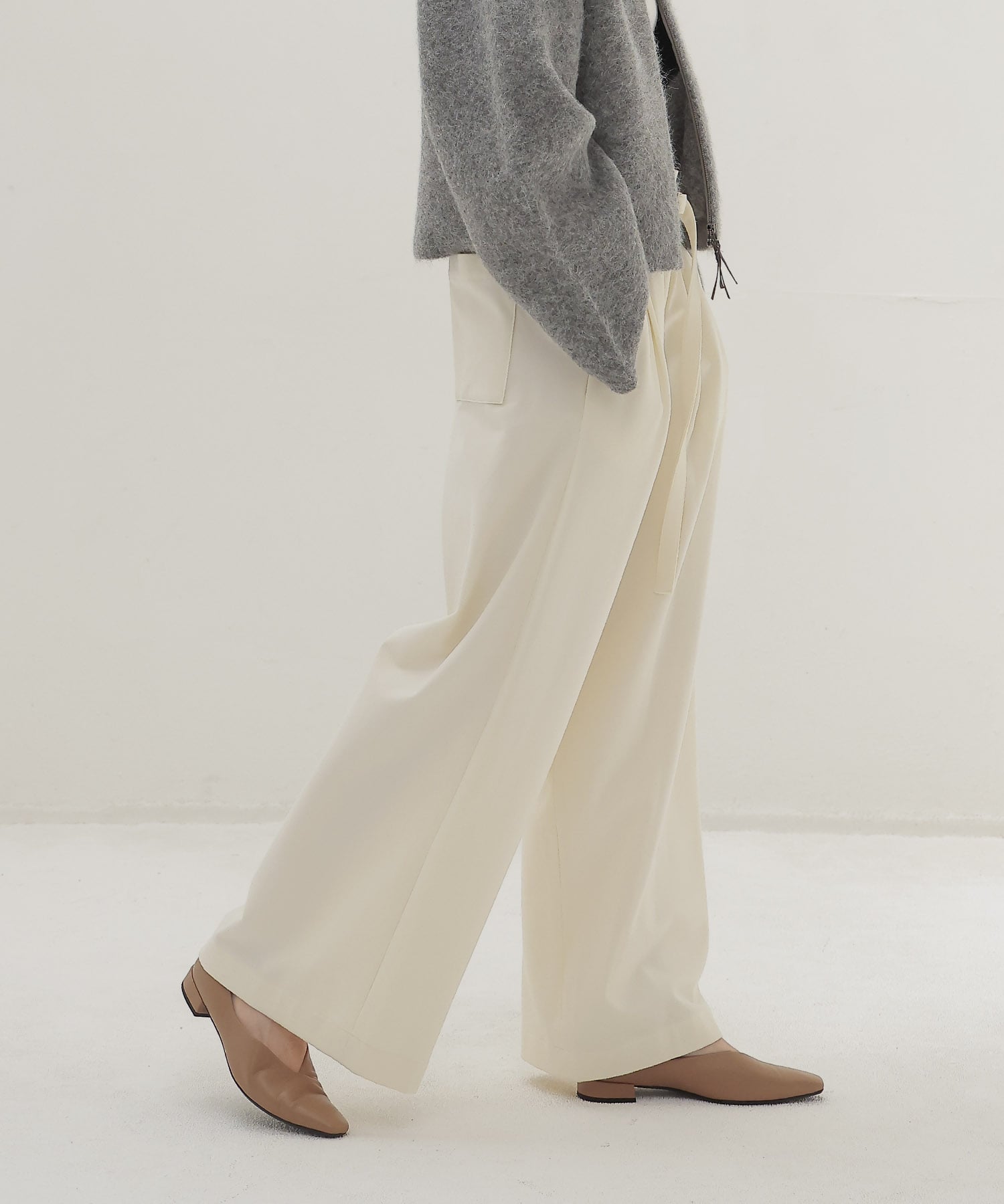 w brush waist gather pants