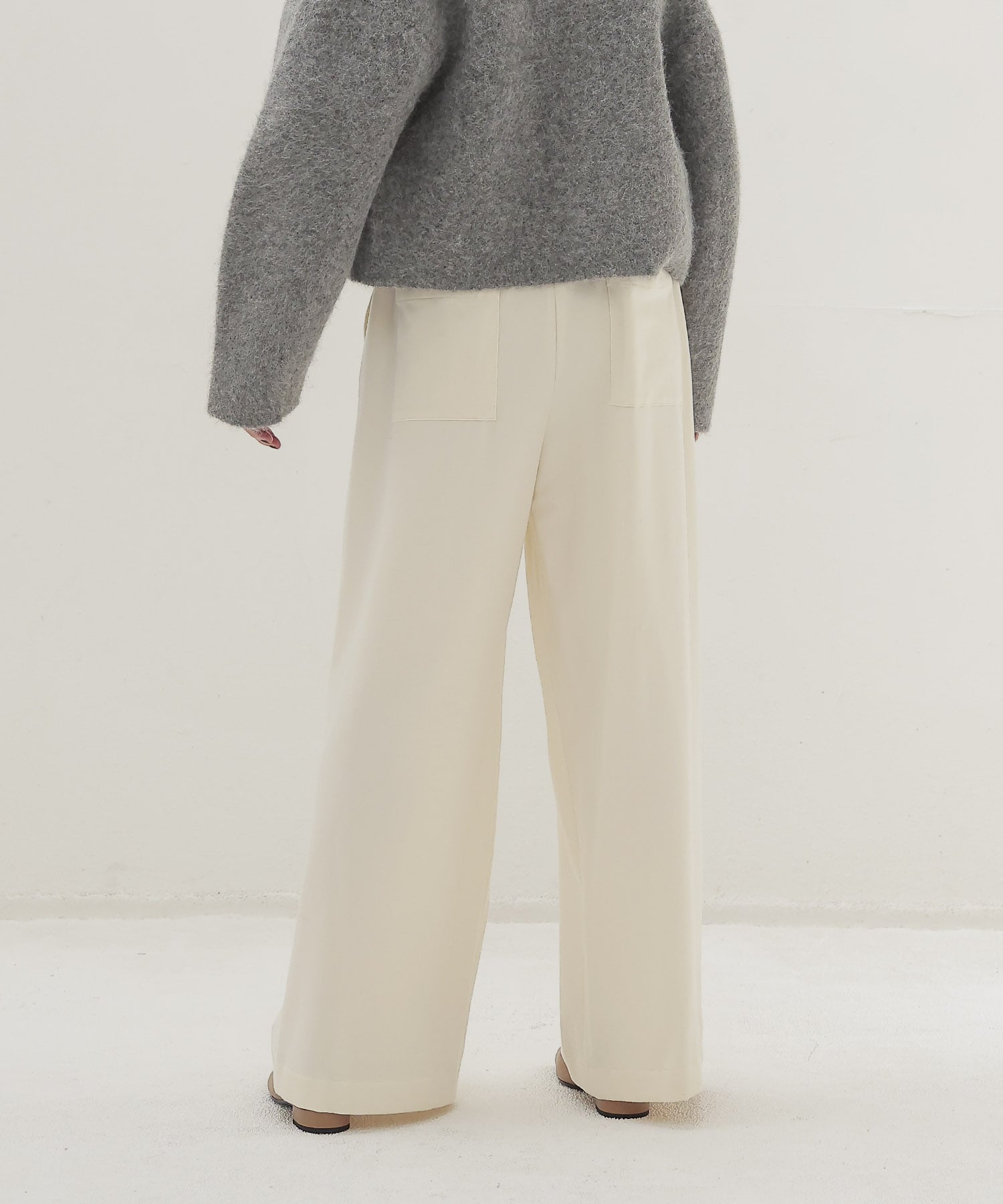 w brush waist gather pants