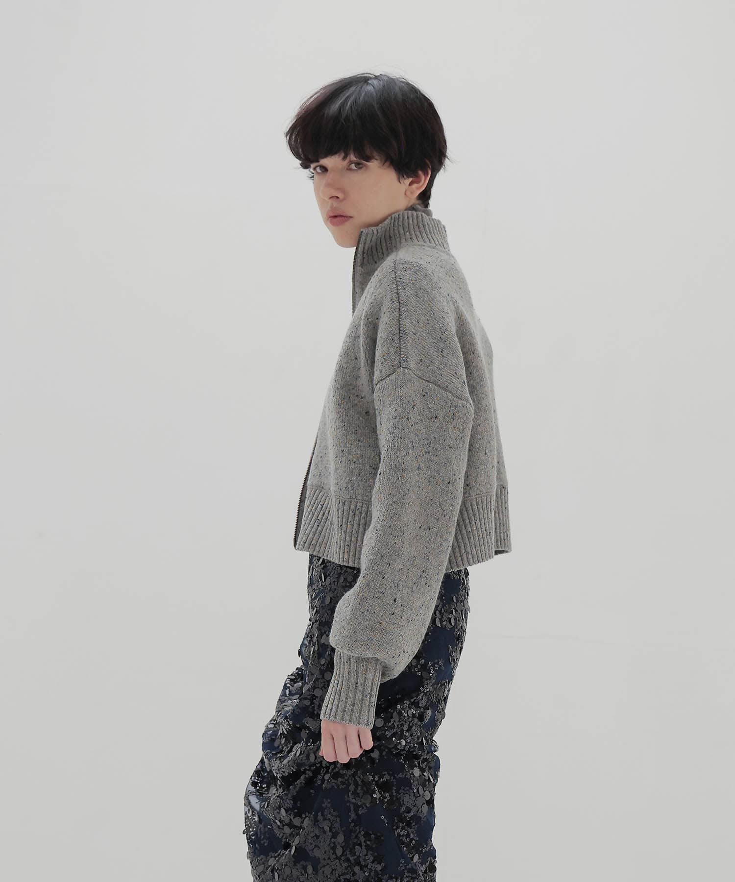 color grain turtleneck short pull