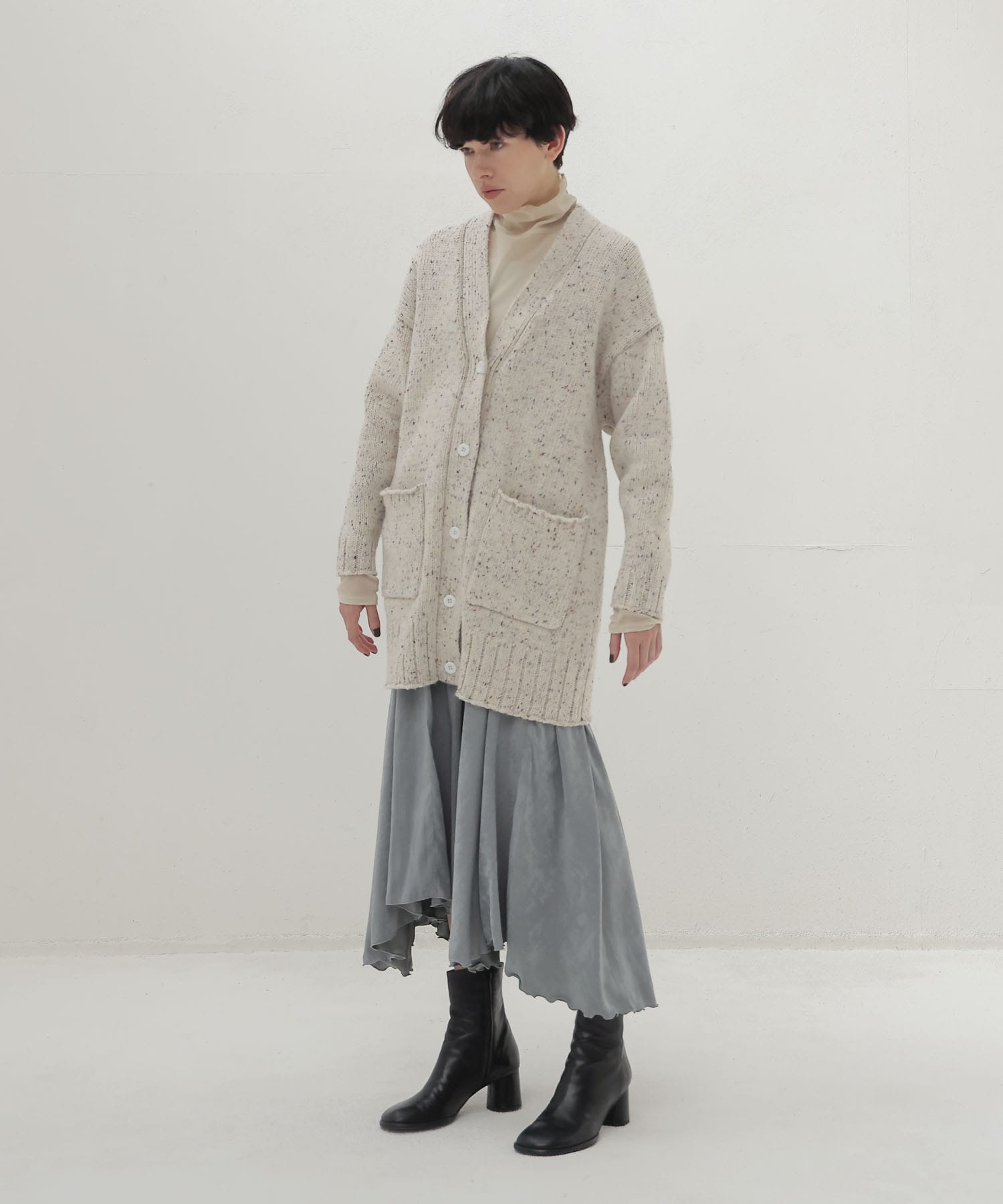 color grain Vneck cardigan