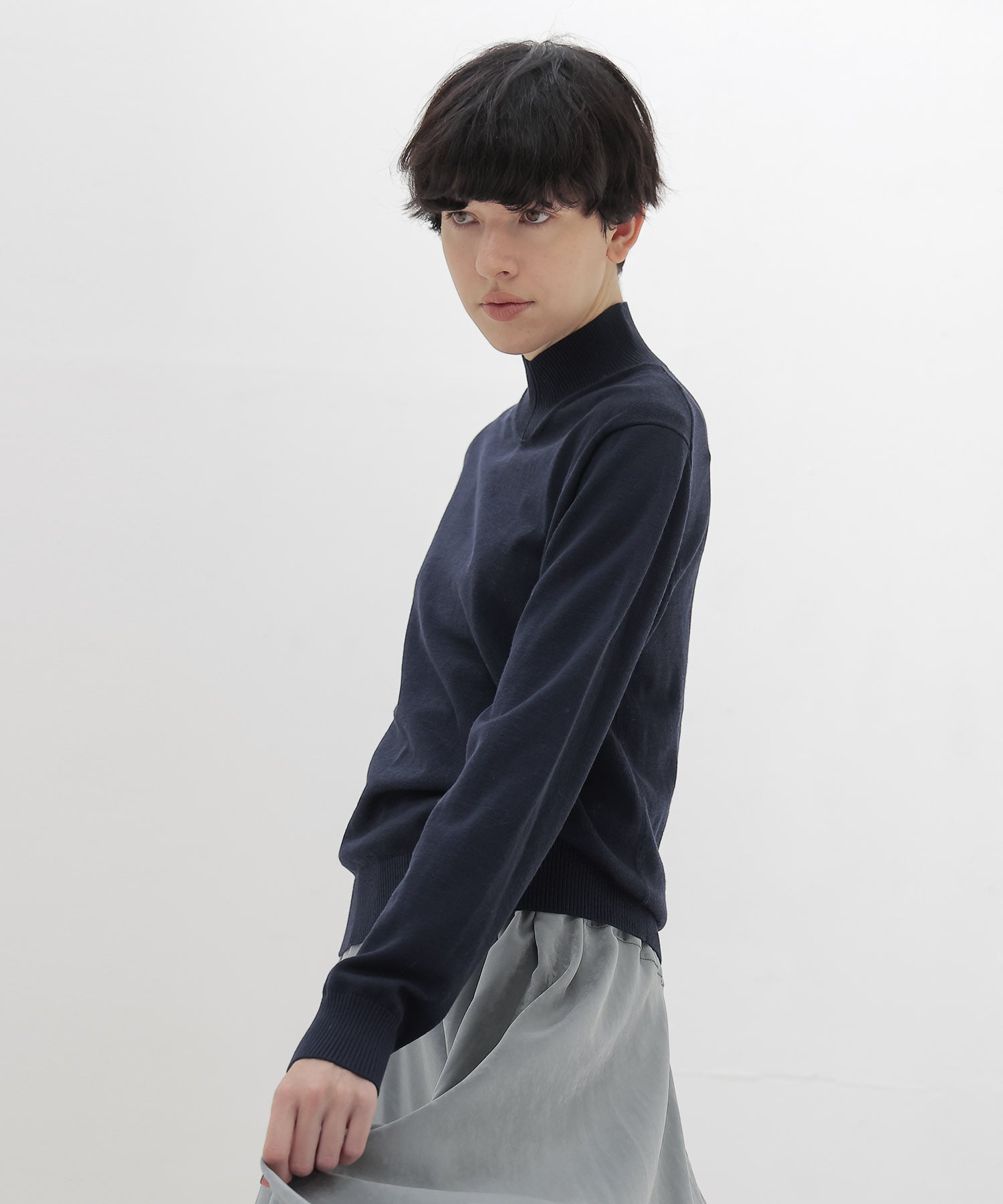 basolan wool V highneck pullover