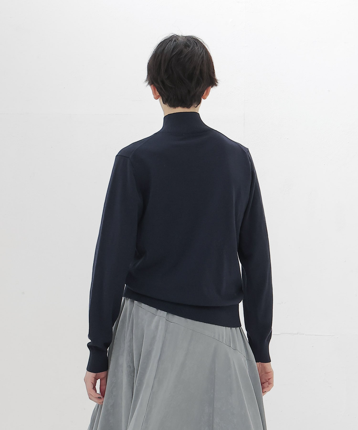 basolan wool V highneck pullover
