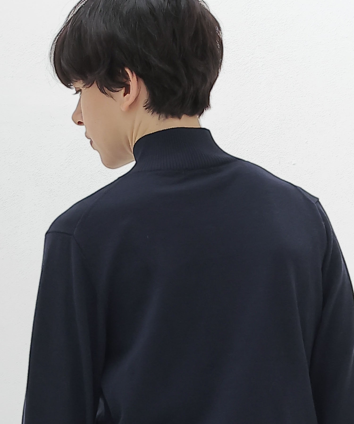 basolan wool V highneck pullover