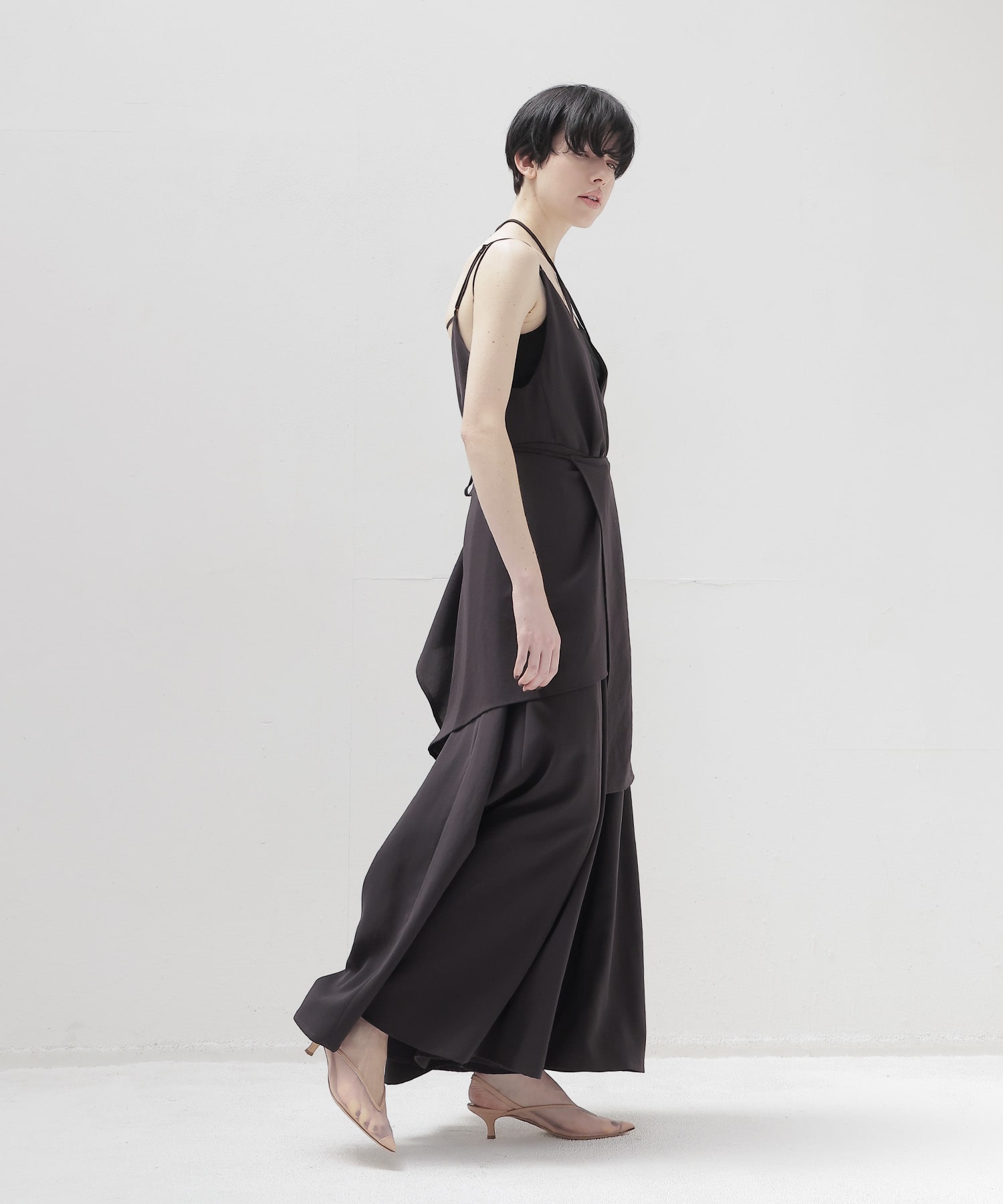 deep V cami all in one × stole set